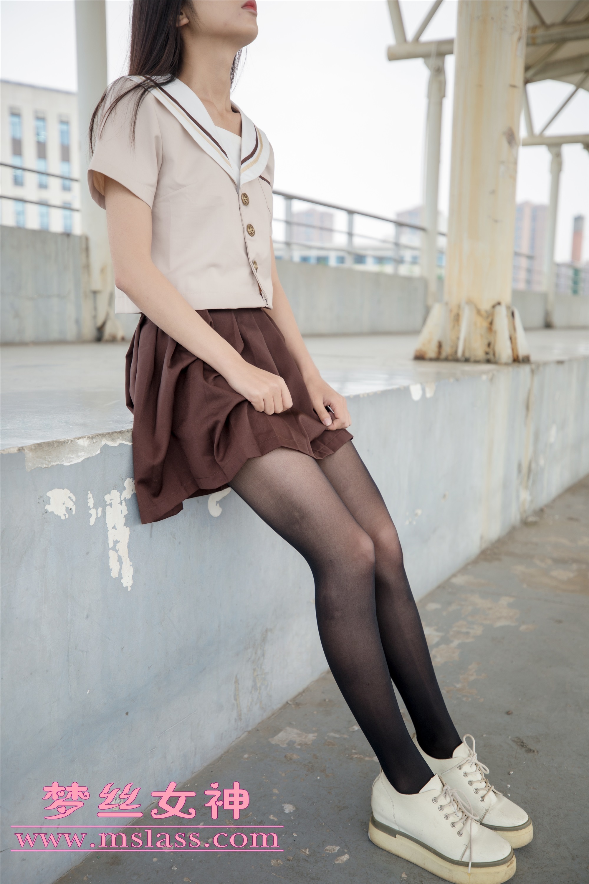 Mslass dream silk goddess JK black stockings of Xuexin College