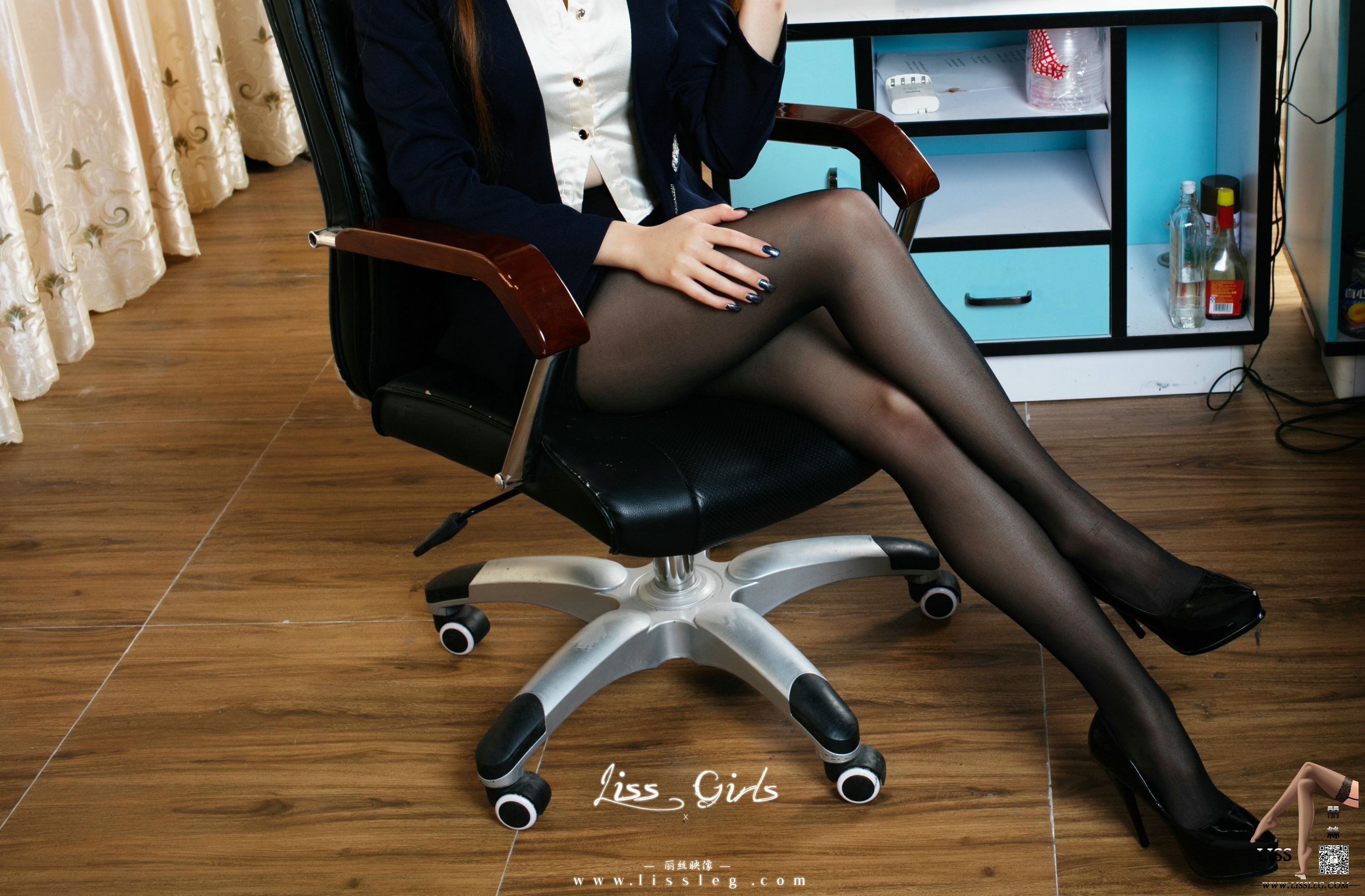 LISS 筱纯 - 请别再办公室里爱上 我《第二季》