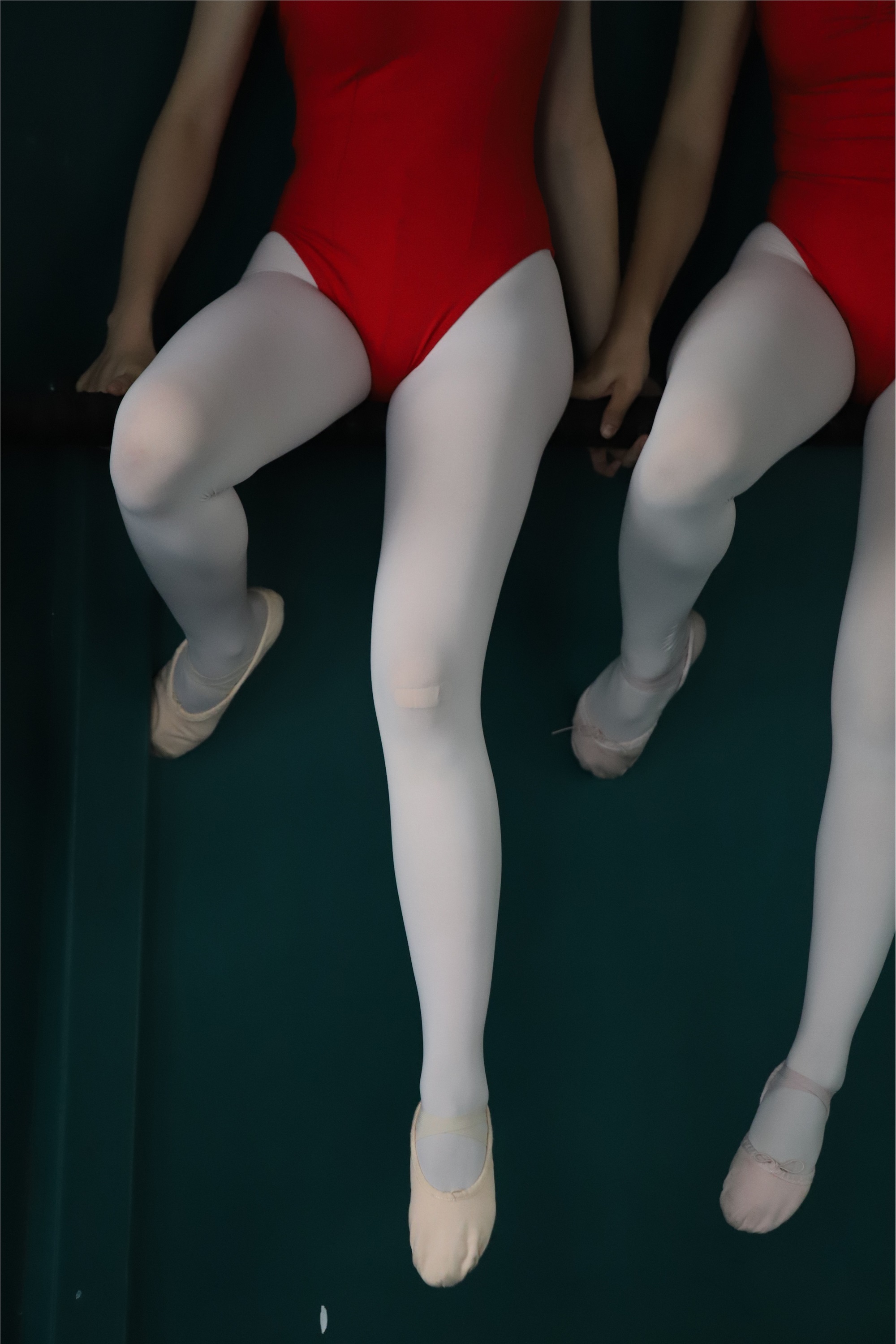 W005 red dance dress 669p3