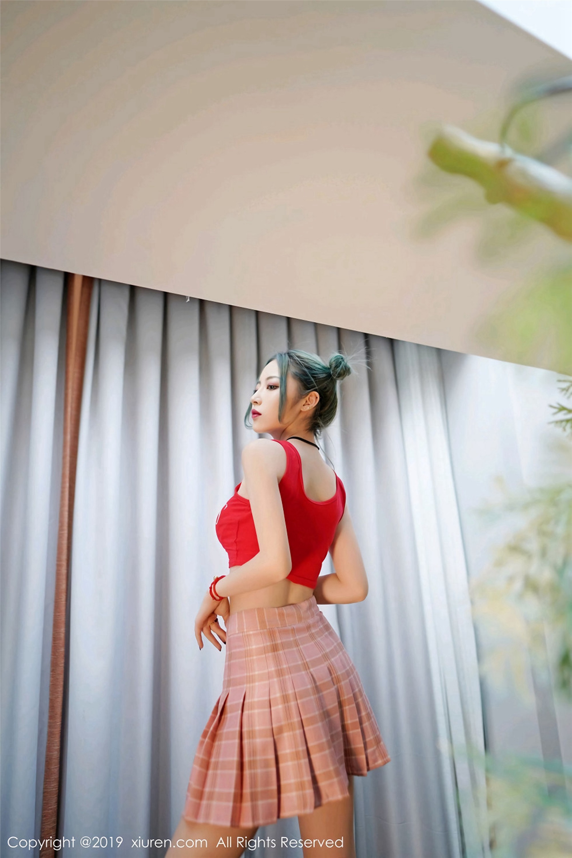 秀人网美媛馆 2019-07-16 Vol.1550 贾诗晗