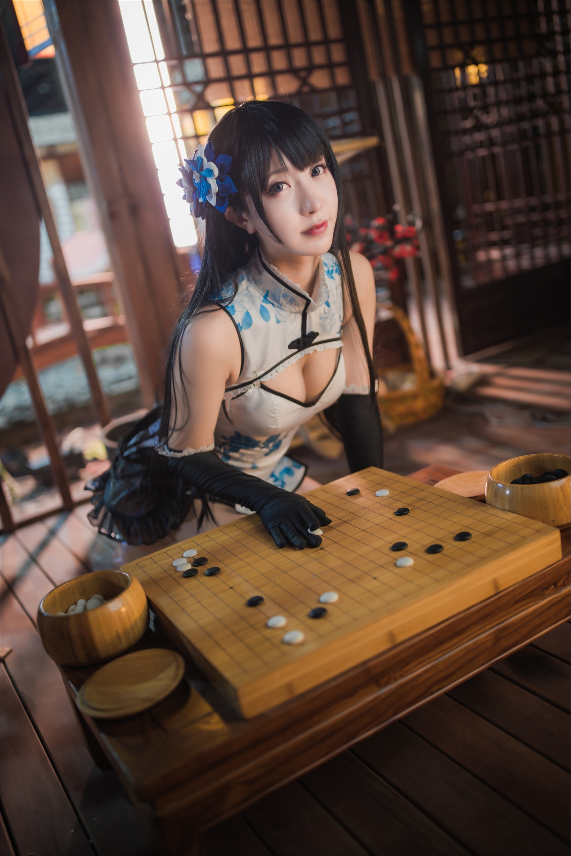 Younger sister of Coser Heichuan