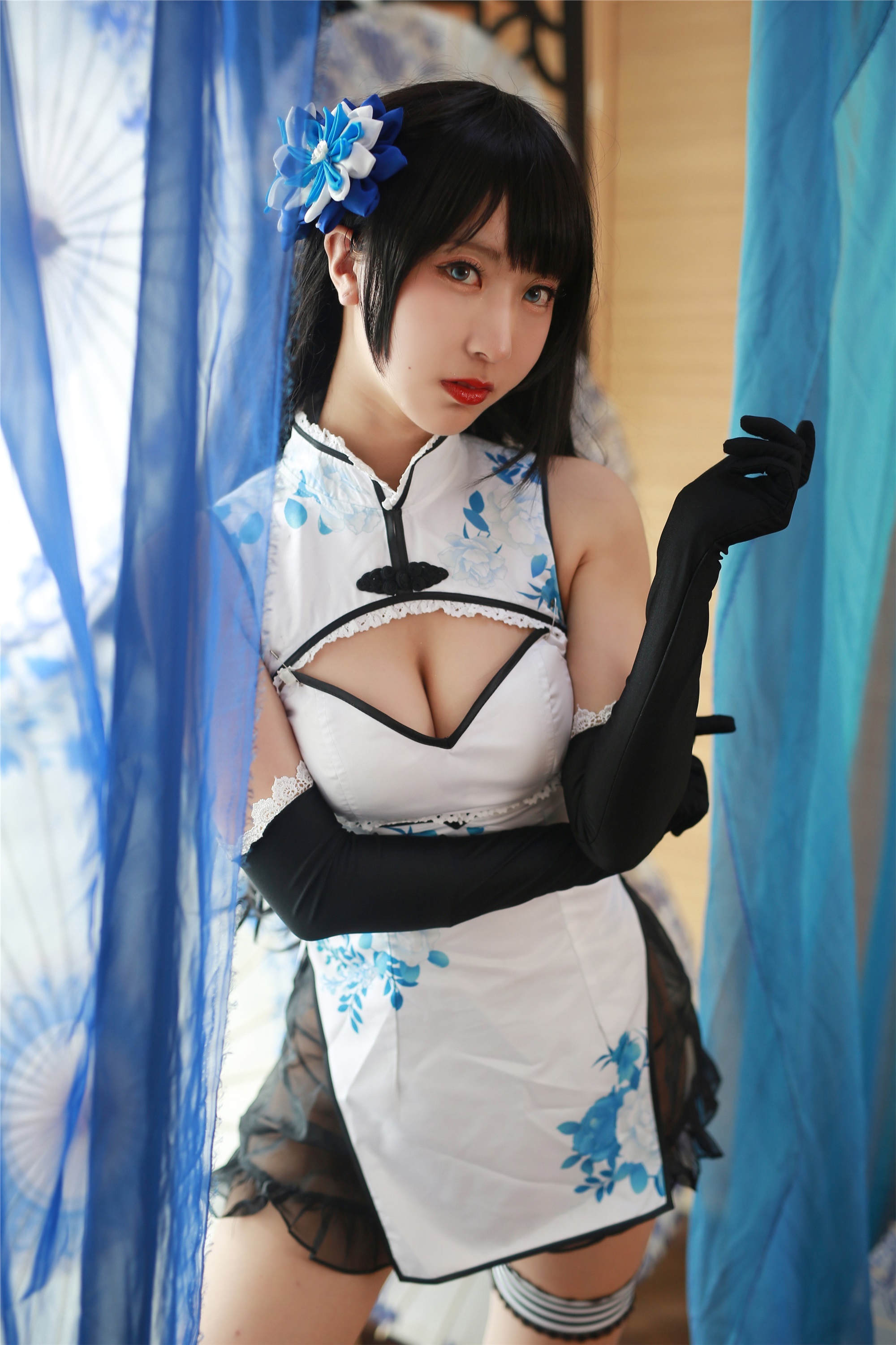 Younger sister of Coser Heichuan