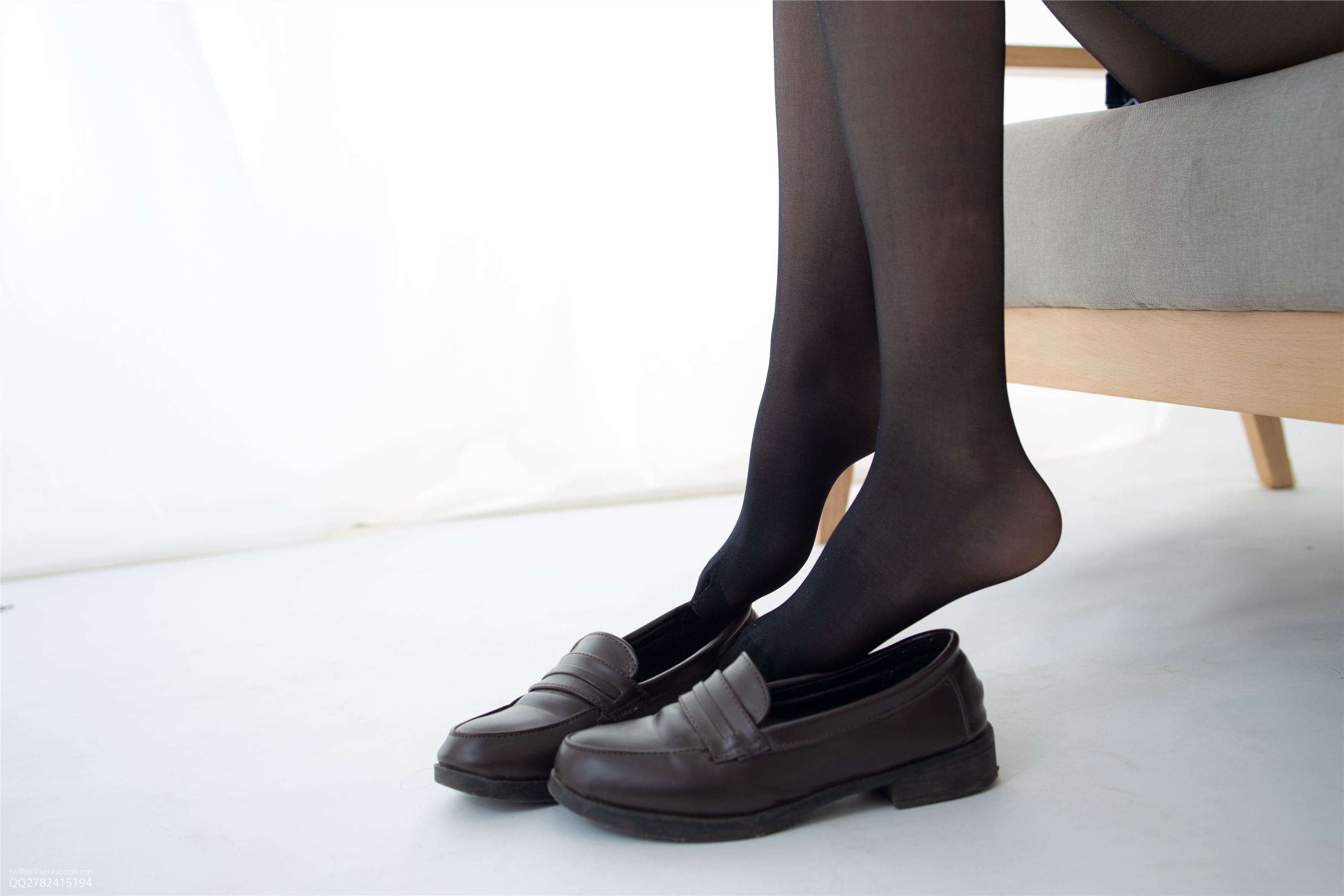 Photo of rolis foot of Senluo financial group jkfun-039 aika 13D black silk