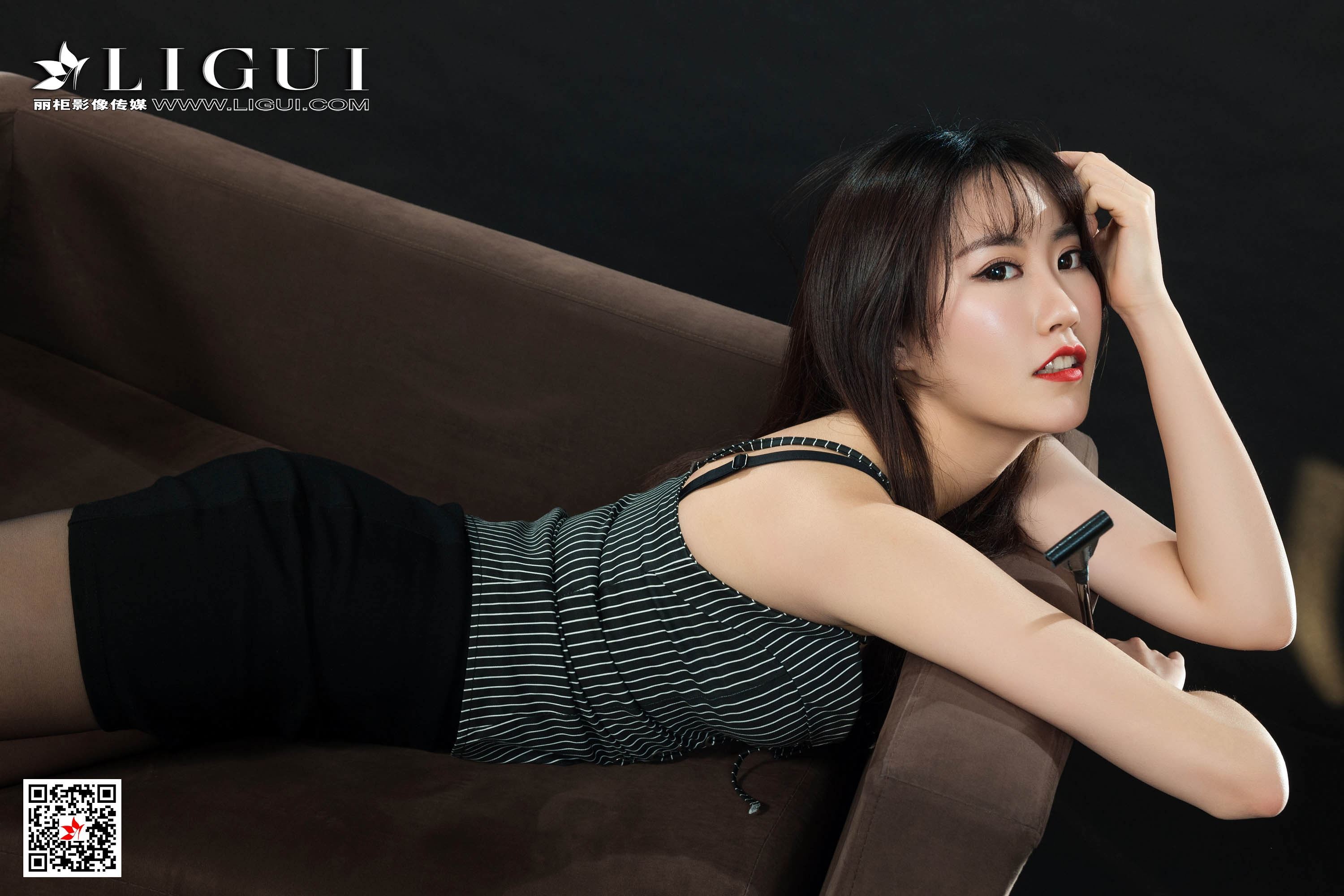 Li Gui Li cabinet 2020.02.11 network beauty model Ziqing