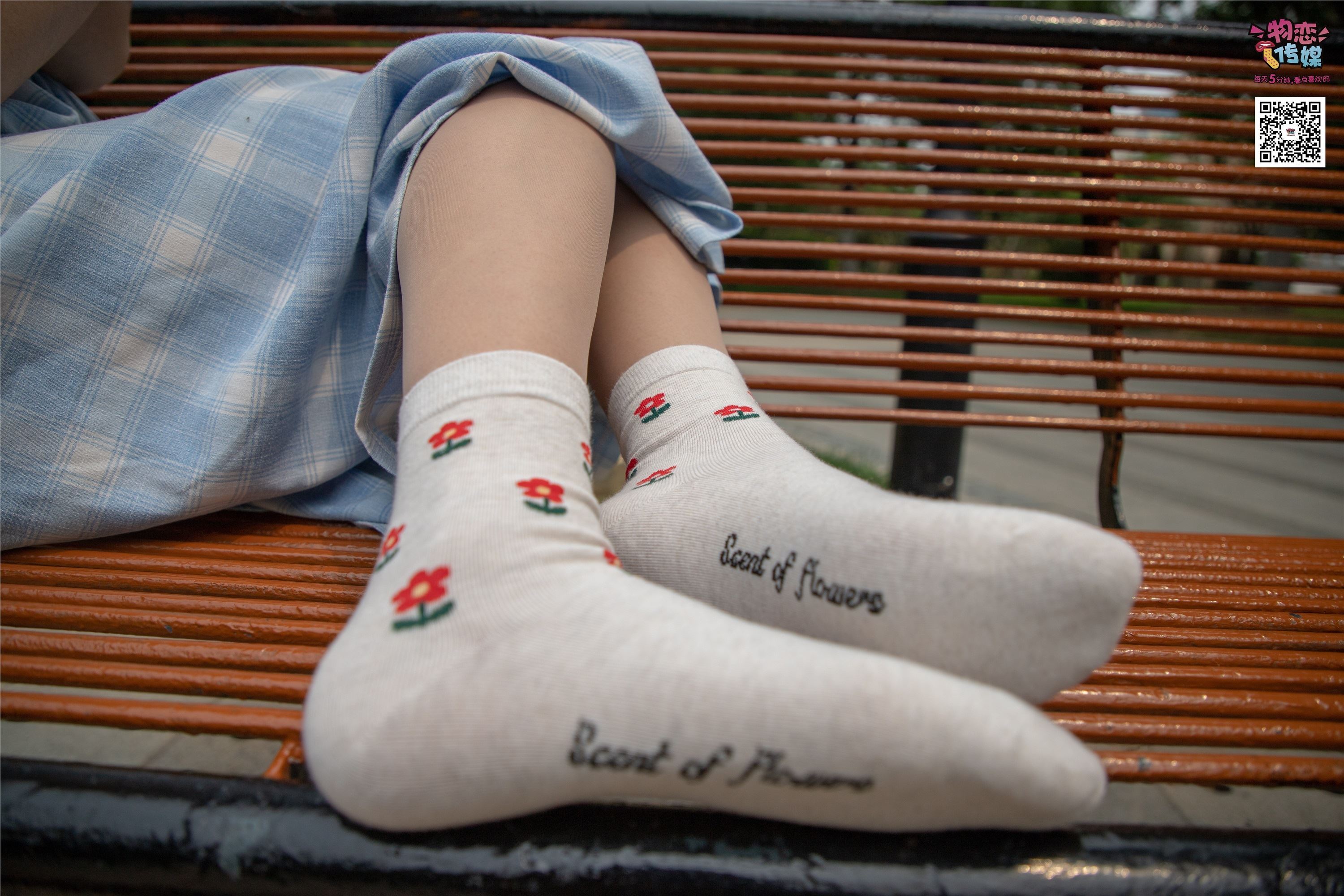 Love media no.016 classic is no need to pick pieces, transparent meat with pure white cotton socks