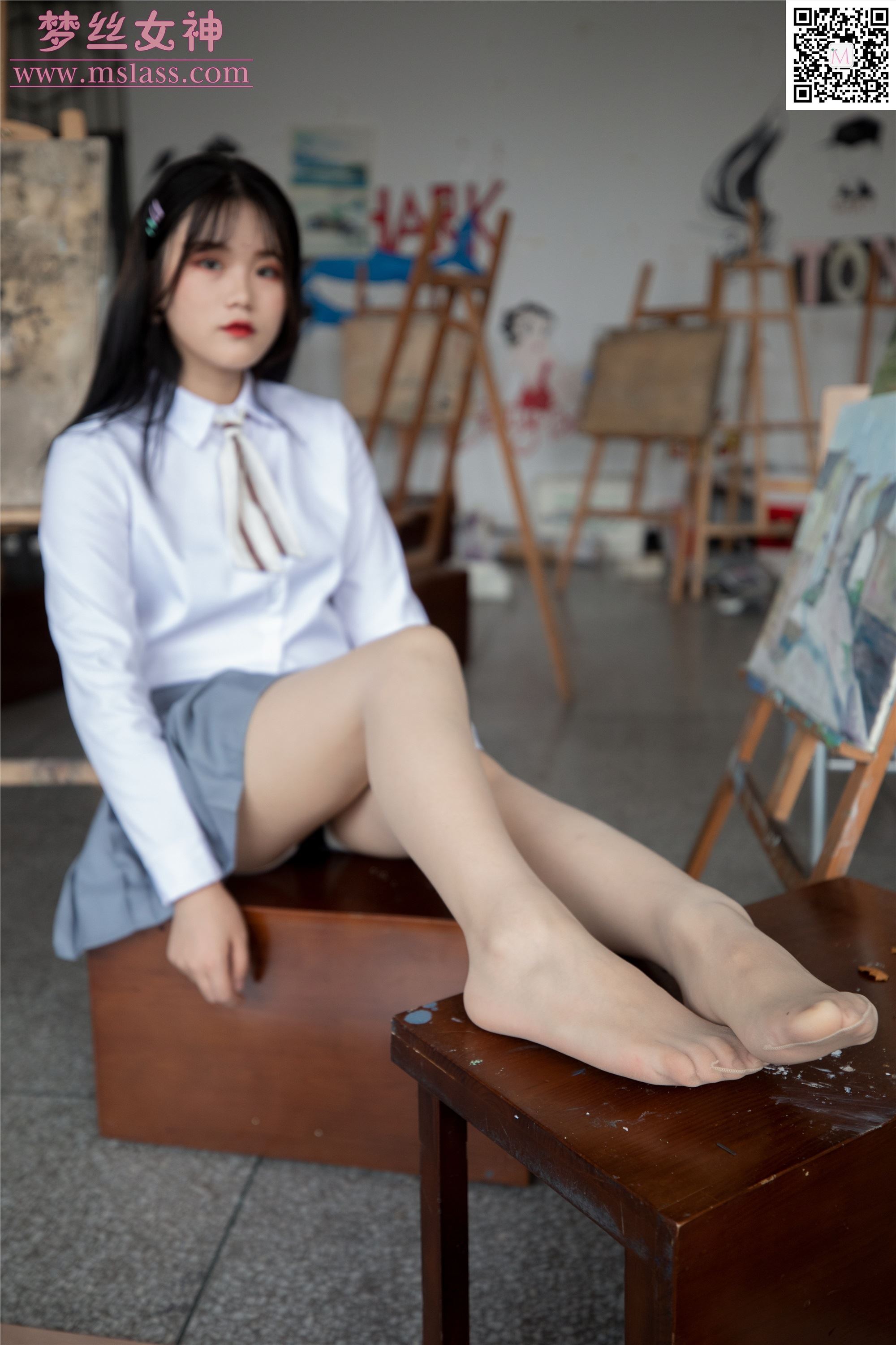 MSLASS梦丝女神 2019-09-25 Vol.053 恬恬 画室少女