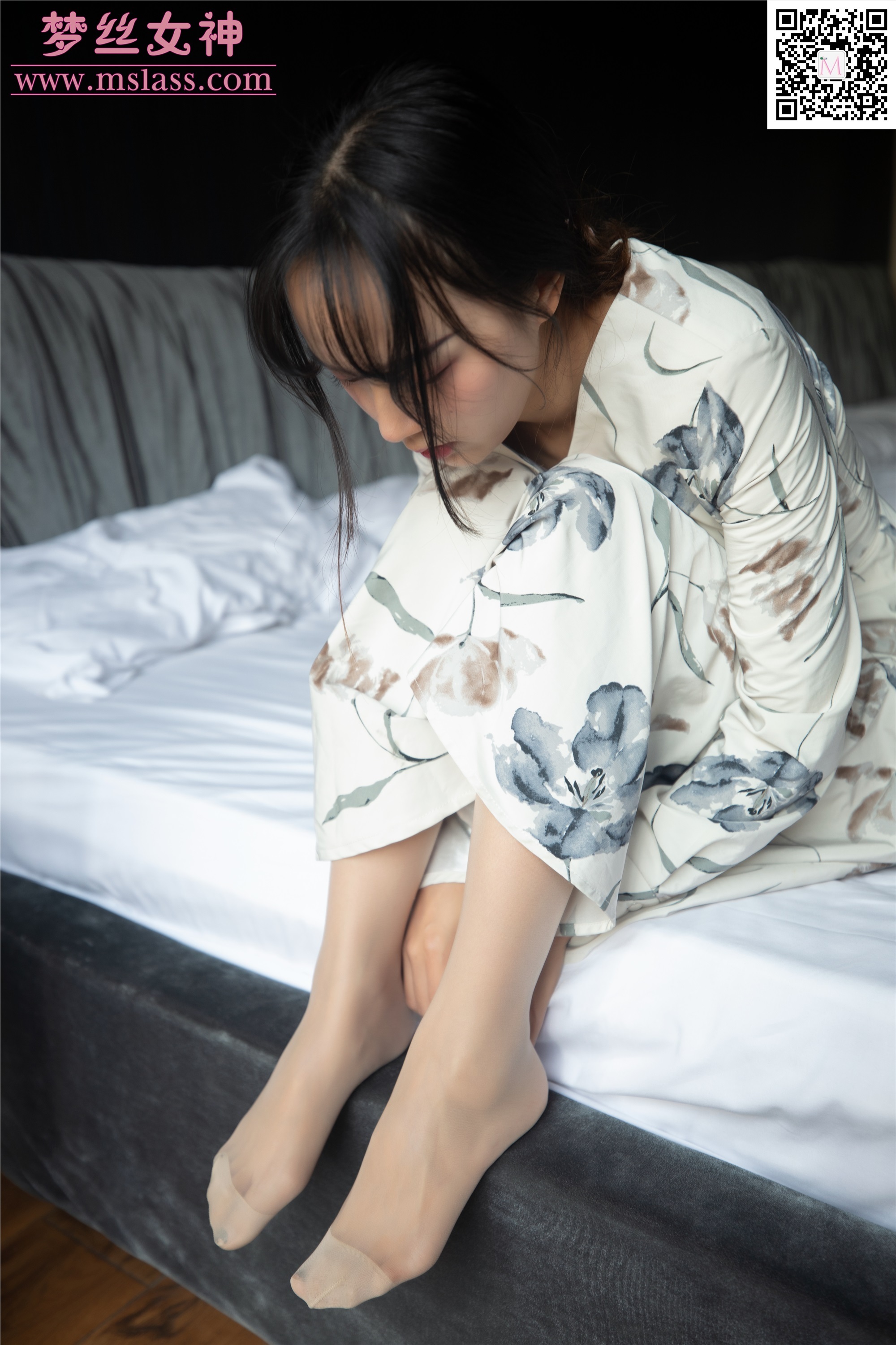 MSLASS梦丝女神 2019-11-08 Vol.065 玥玥 长裙的美人坯子