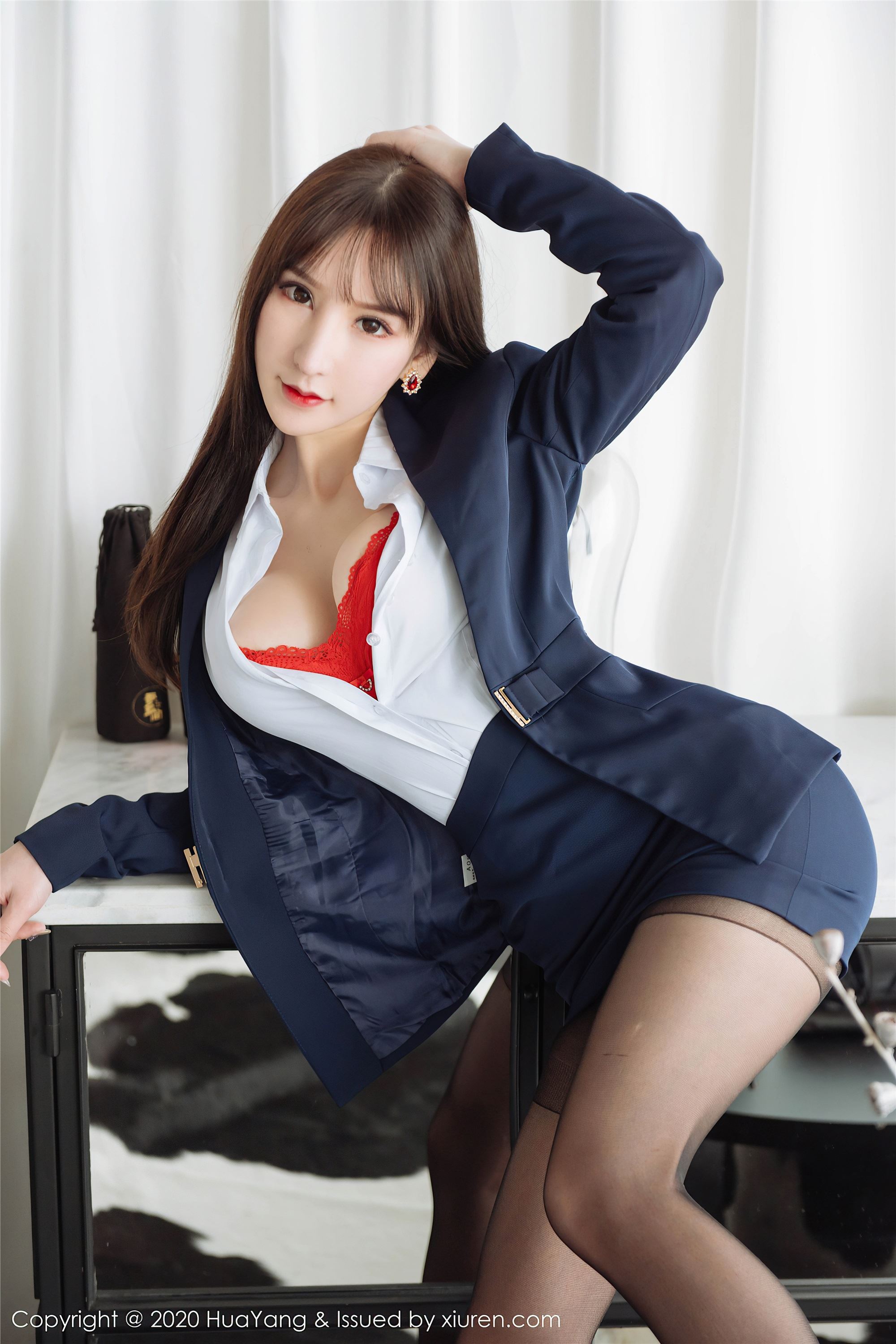 Huayang 2020.06.28 vol.247 Zhou Yuxi Sandy