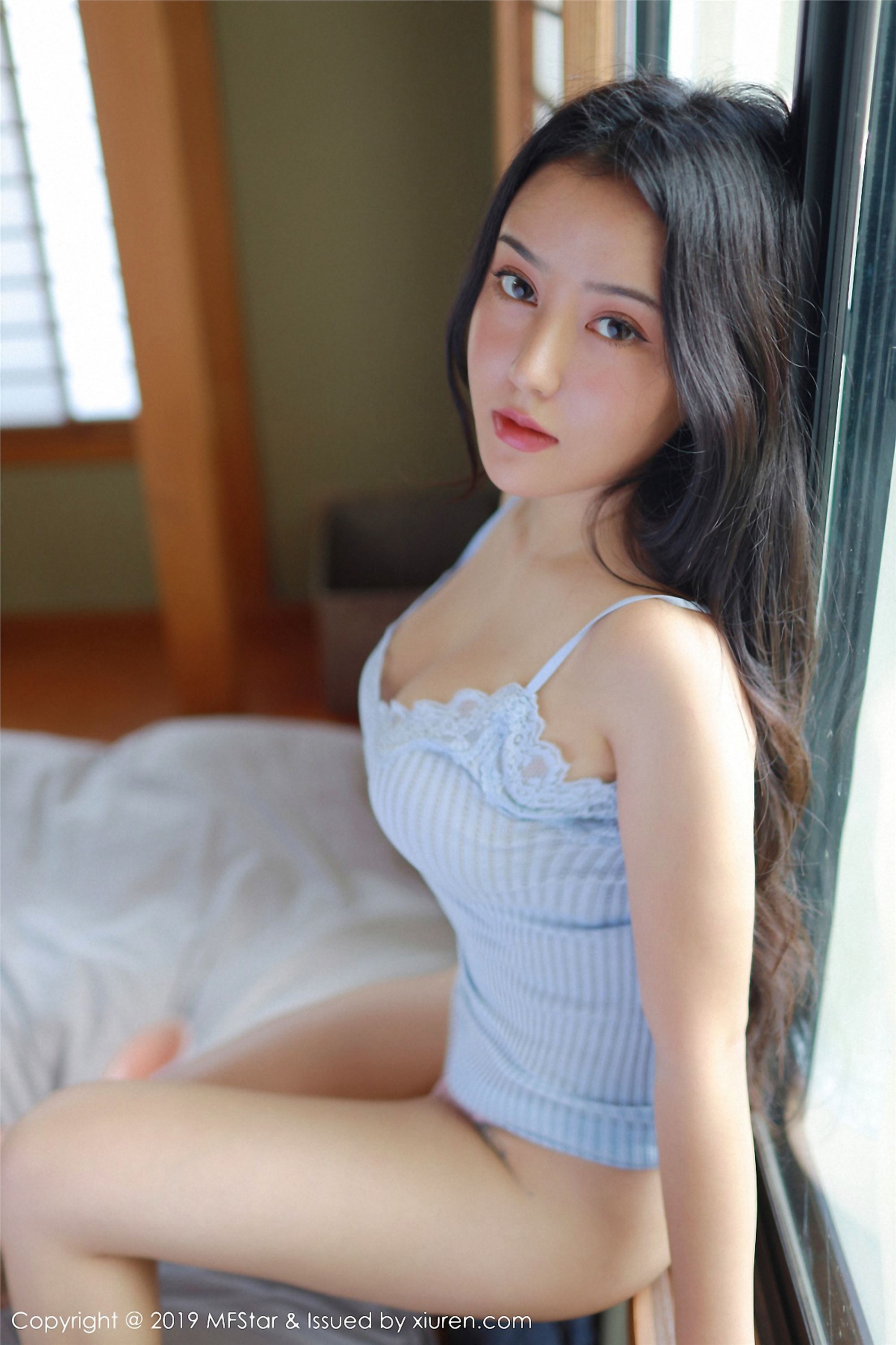 [MFStar模范学院] 2019.03.25 NO.181 Manuela玛鲁娜