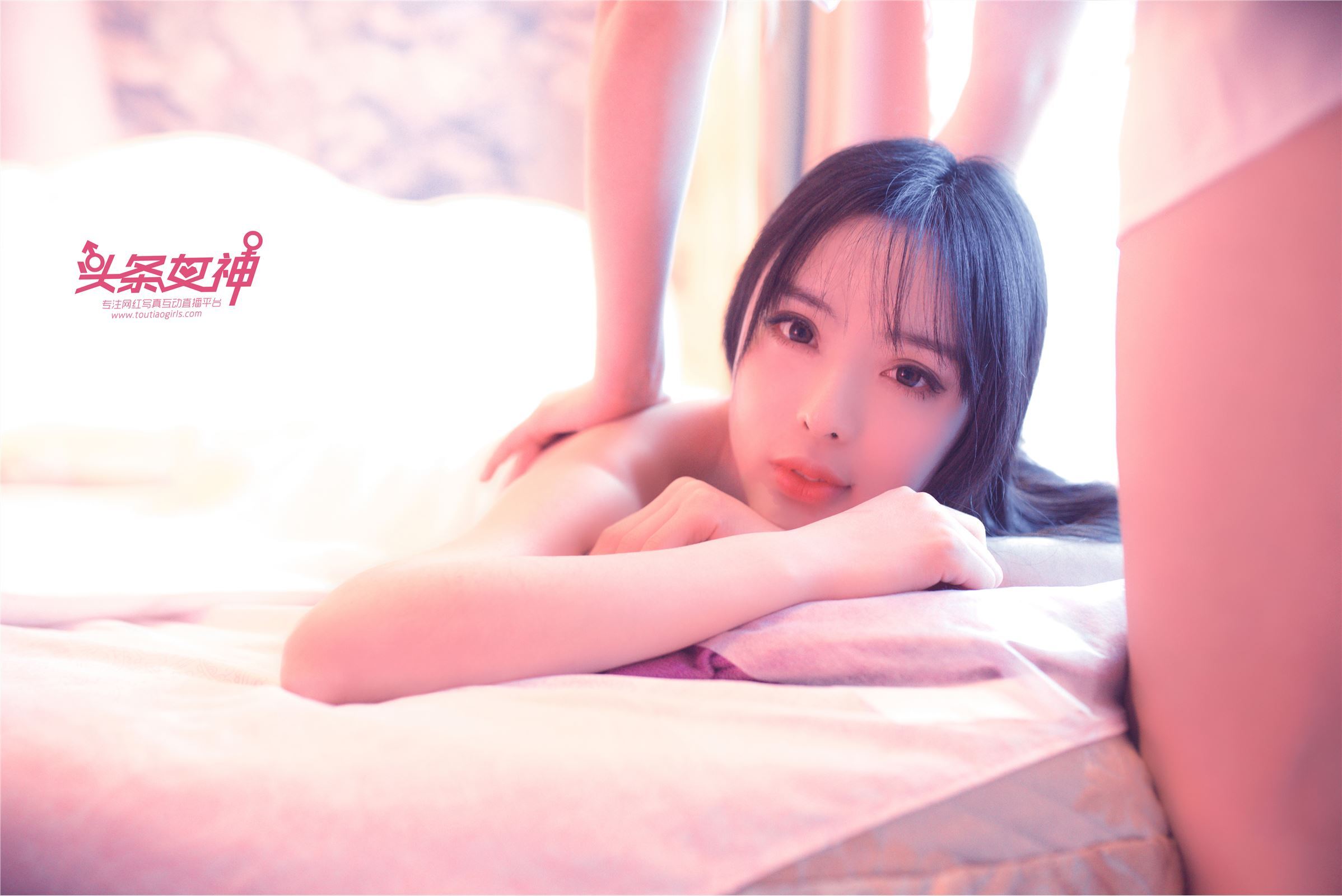 [Toutiao headline goddess] Zhou Xiyan, January 16, 2018