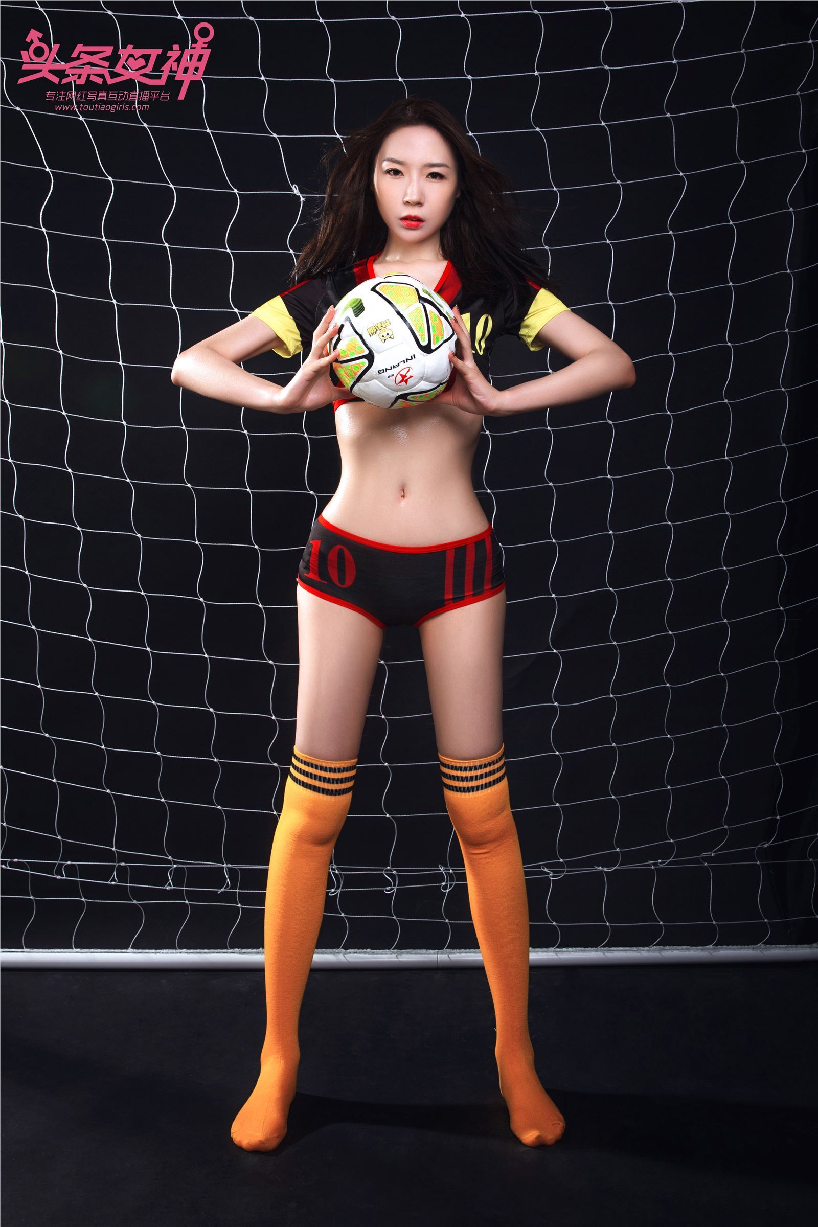 [Toutiao headline goddess] 2018.06.09 mengxinyue World Cup