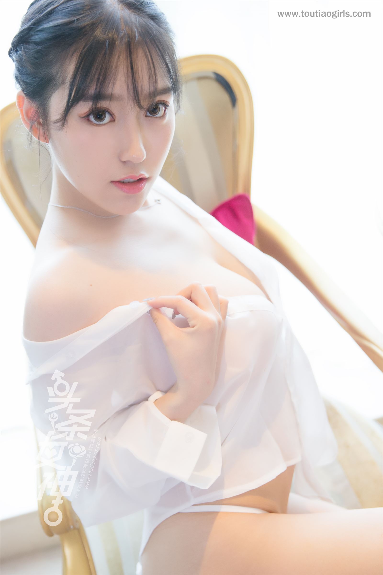 [Toutiao headline goddess] June 30, 2018 Chen Yifei