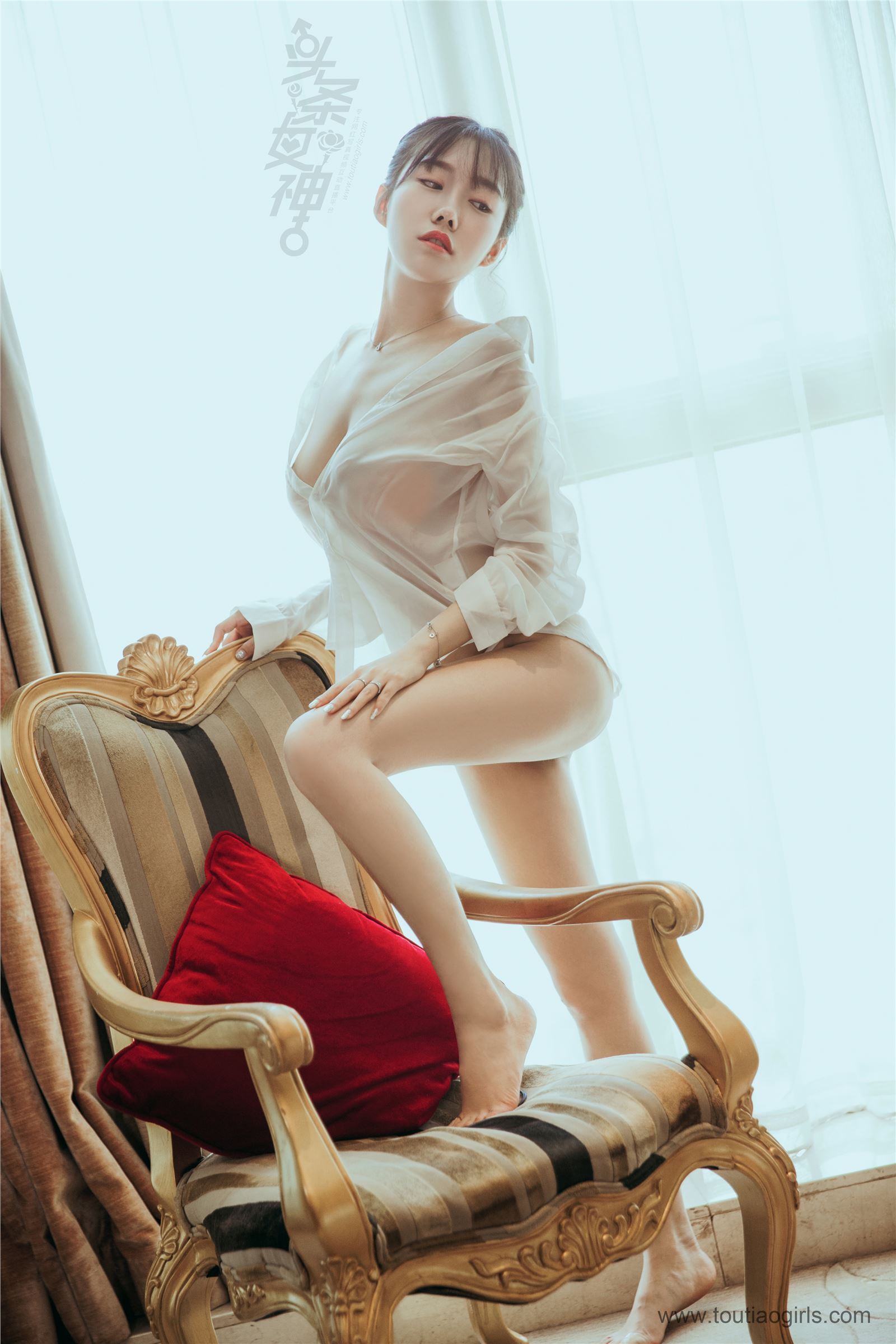 [Toutiao headline goddess] June 30, 2018 Chen Yifei