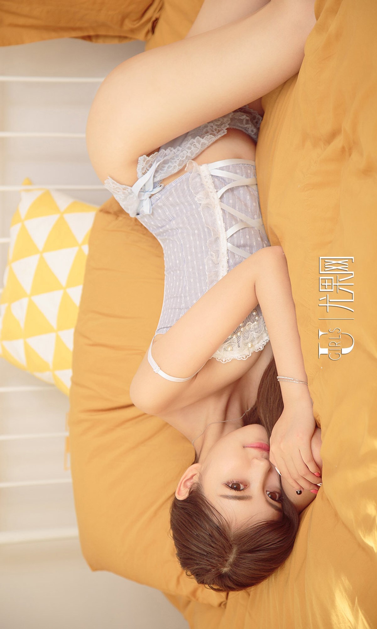 [Ugirls爱尤物]写真 No.1011 杨晨晨