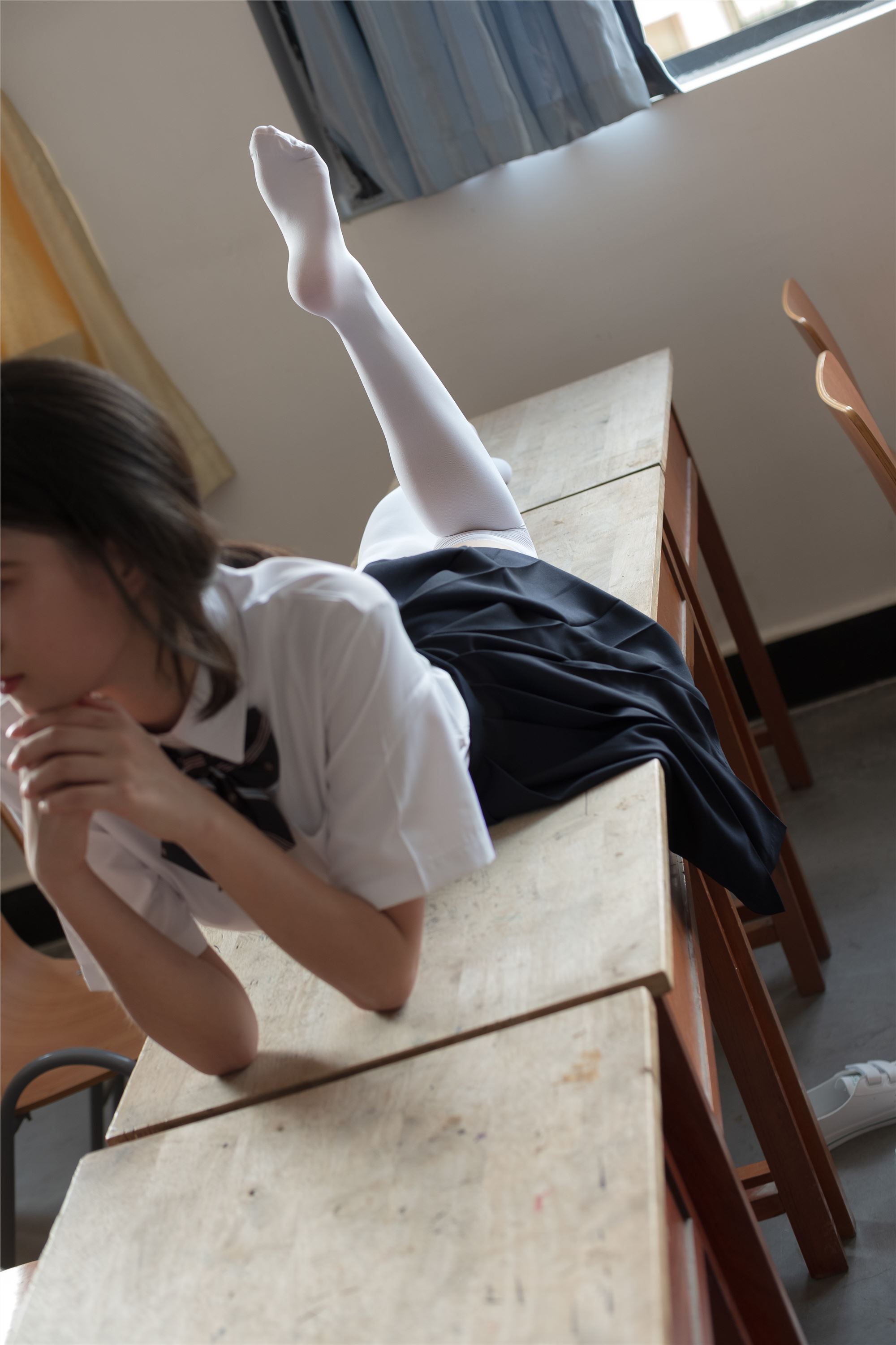 [Sen Luo consortium] lolis foot photo beta-022