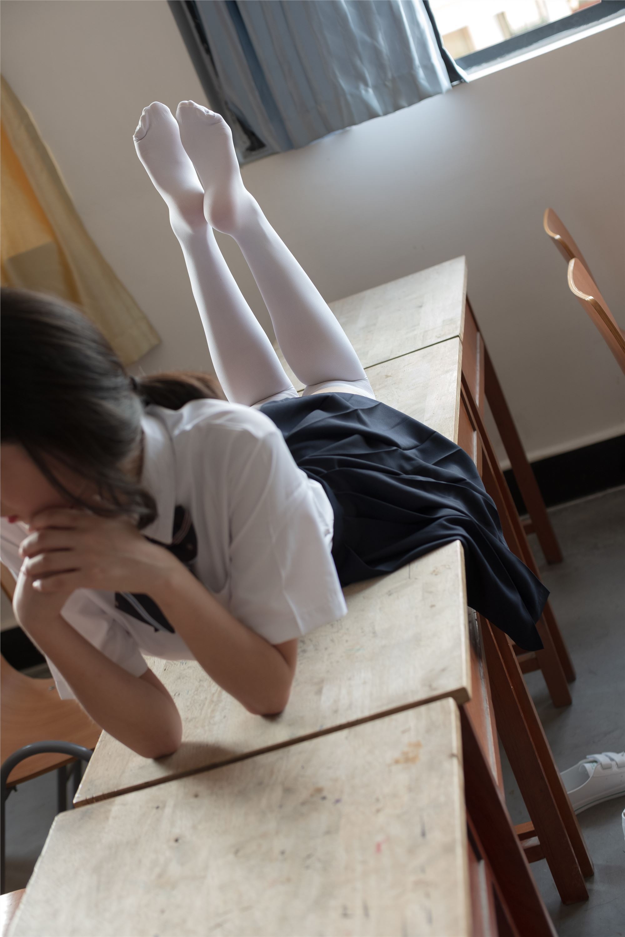 [Sen Luo consortium] lolis foot photo beta-022