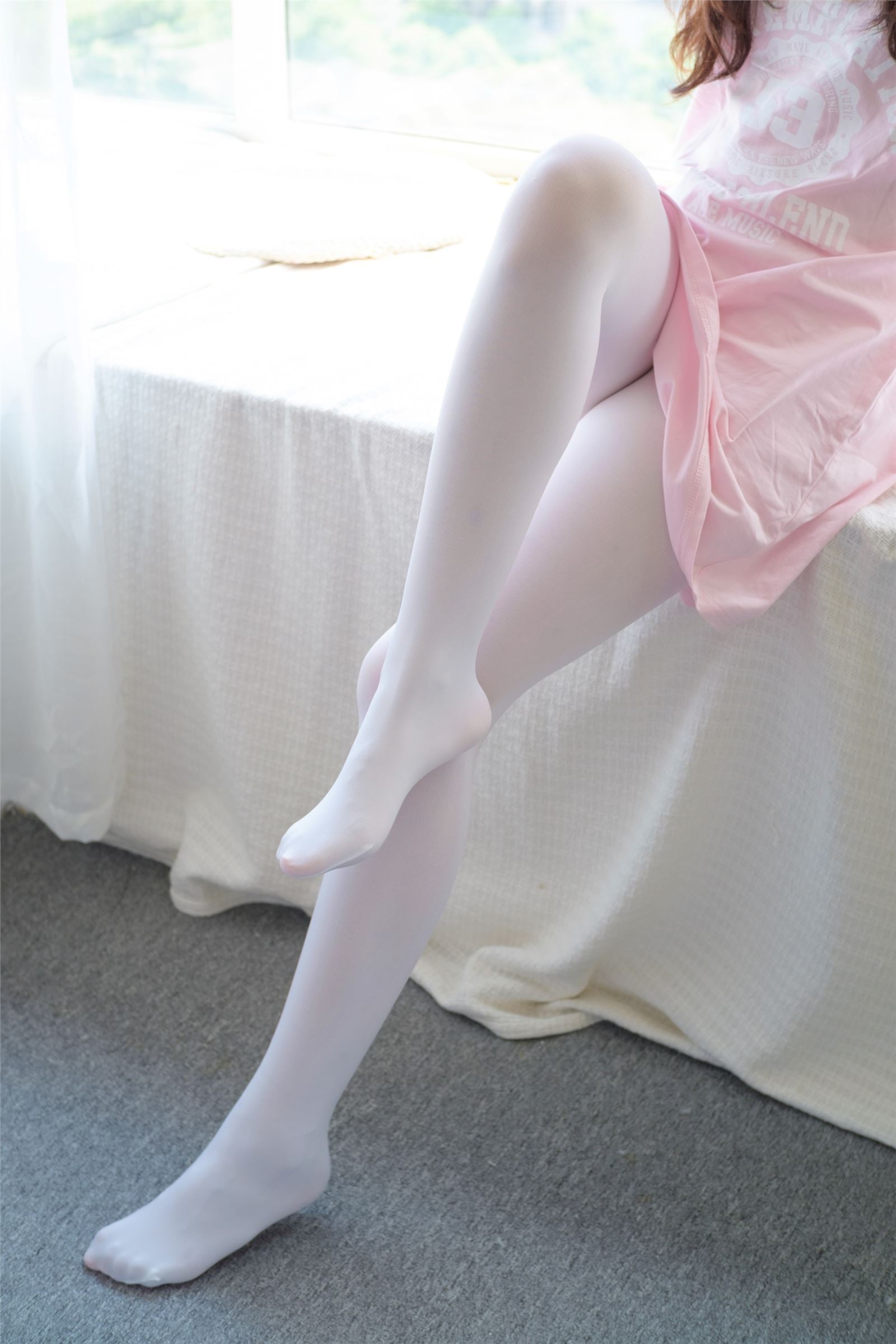 森萝财团写真 - [R15-035] 粉红少女白丝美足