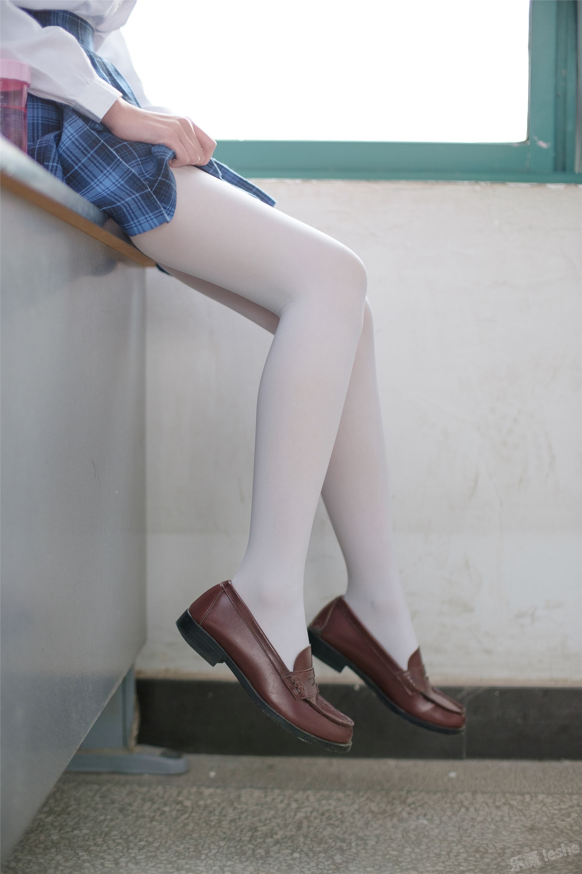 [Sen Luo financial group] rolice foot photo r15-044 white silk schoolgirl