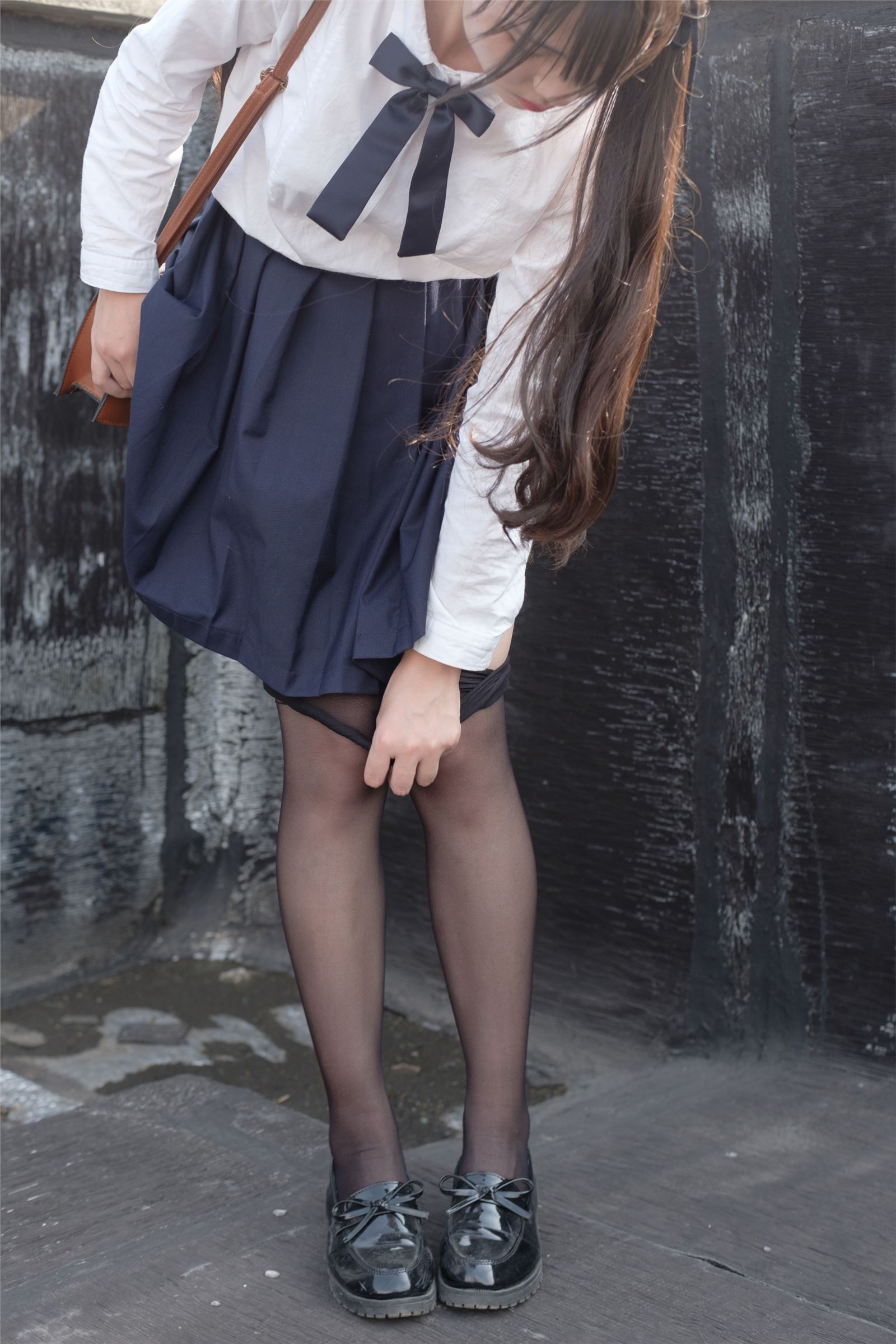 Photo by Senluo group - [ssr-009] outdoor black silk schoolgirl