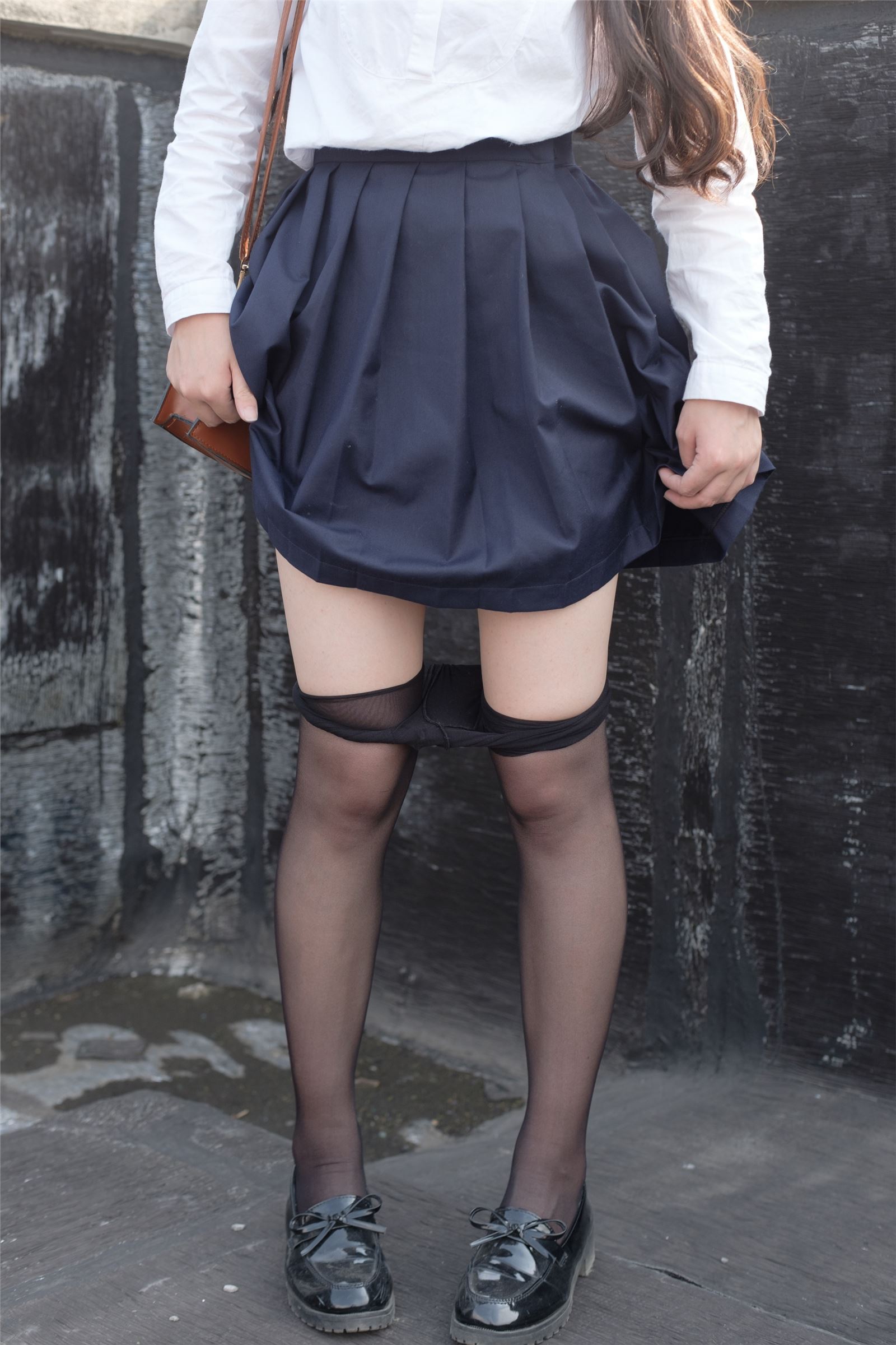 Photo by Senluo group - [ssr-009] outdoor black silk schoolgirl