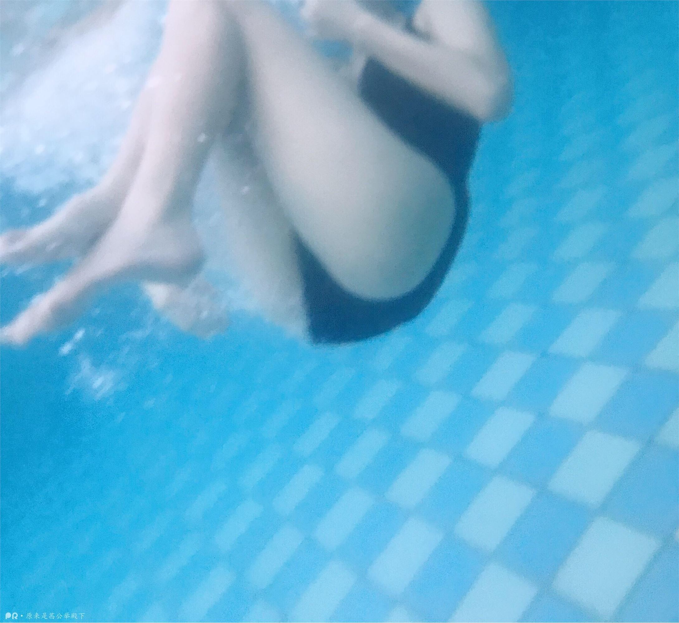 It turned out to be his highness Qian Gongju - Underwater strawberry