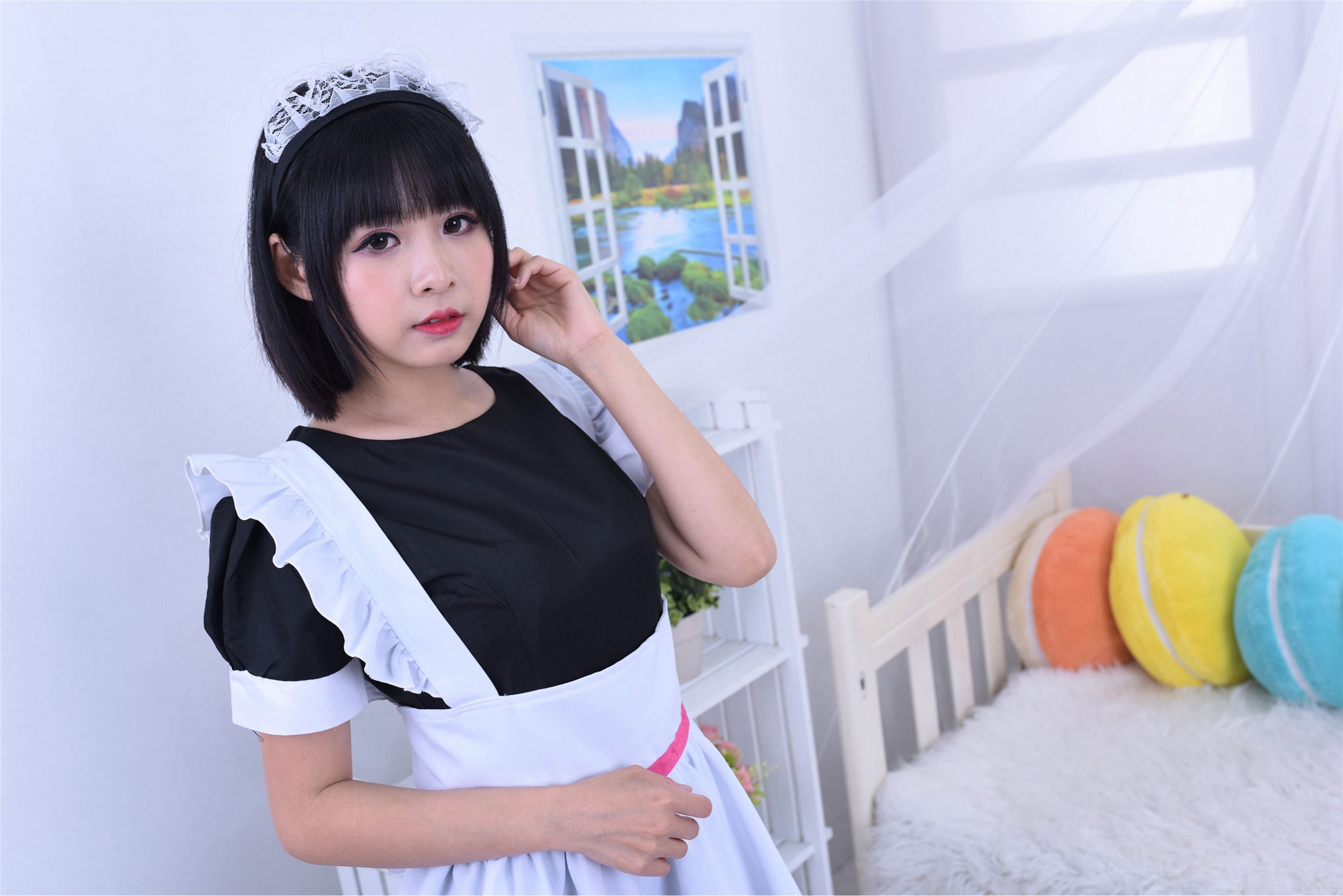 Uniform girl No.004 Hailin nurse and maid