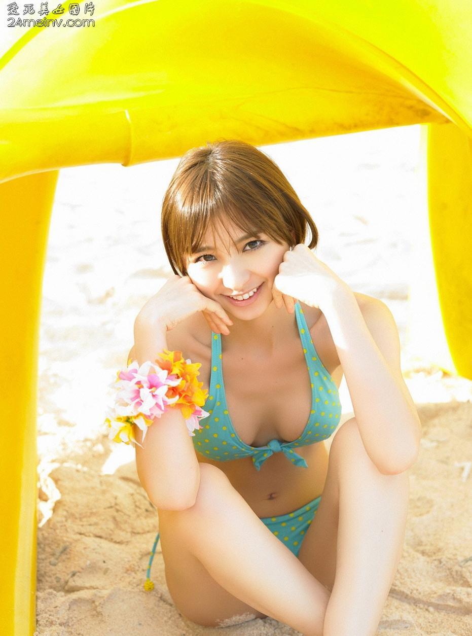 篠田麻里子