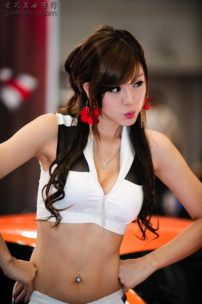 Huang Meiji - World beauty Auto Show