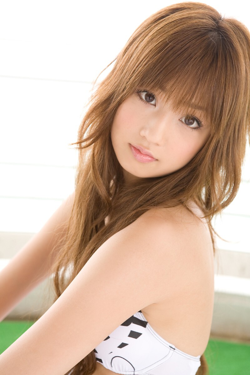 Yuko Okura super girl