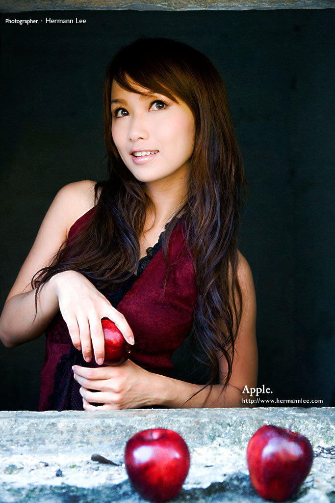 Apple beautiful sister