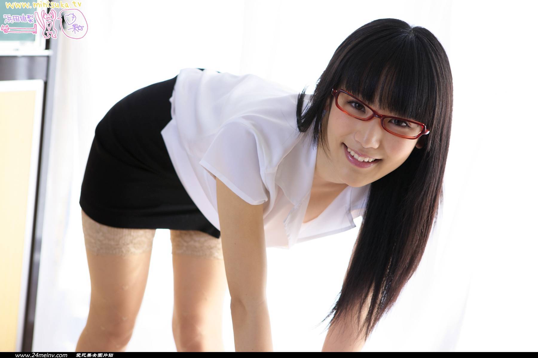 Yuki Hamada - sexy female teacher