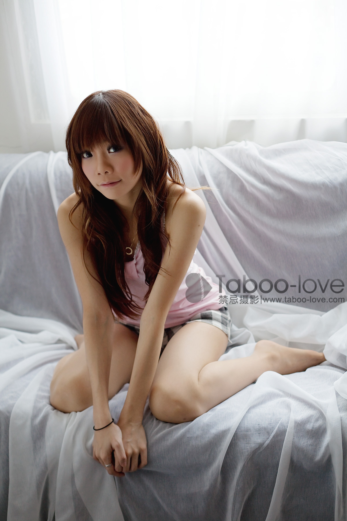 No.010 taboo love