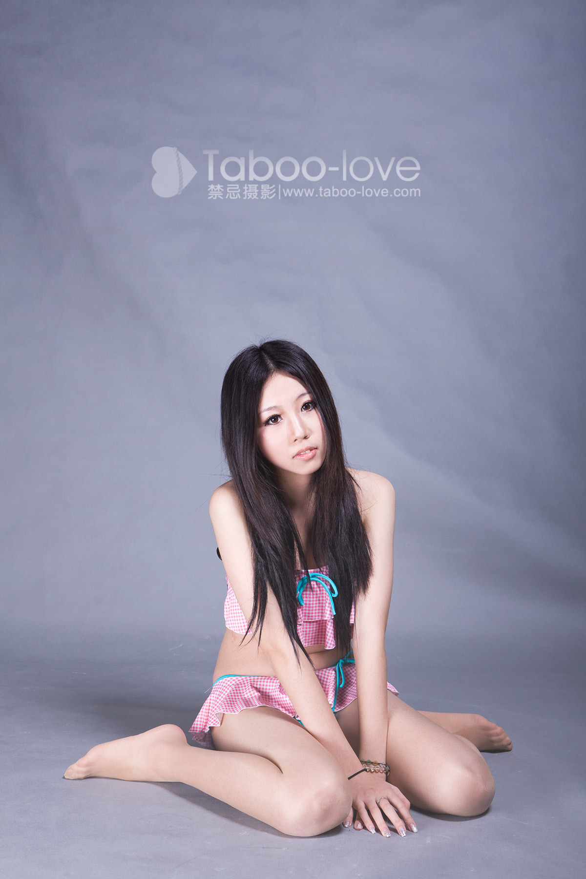 Taboo photography in taboo love