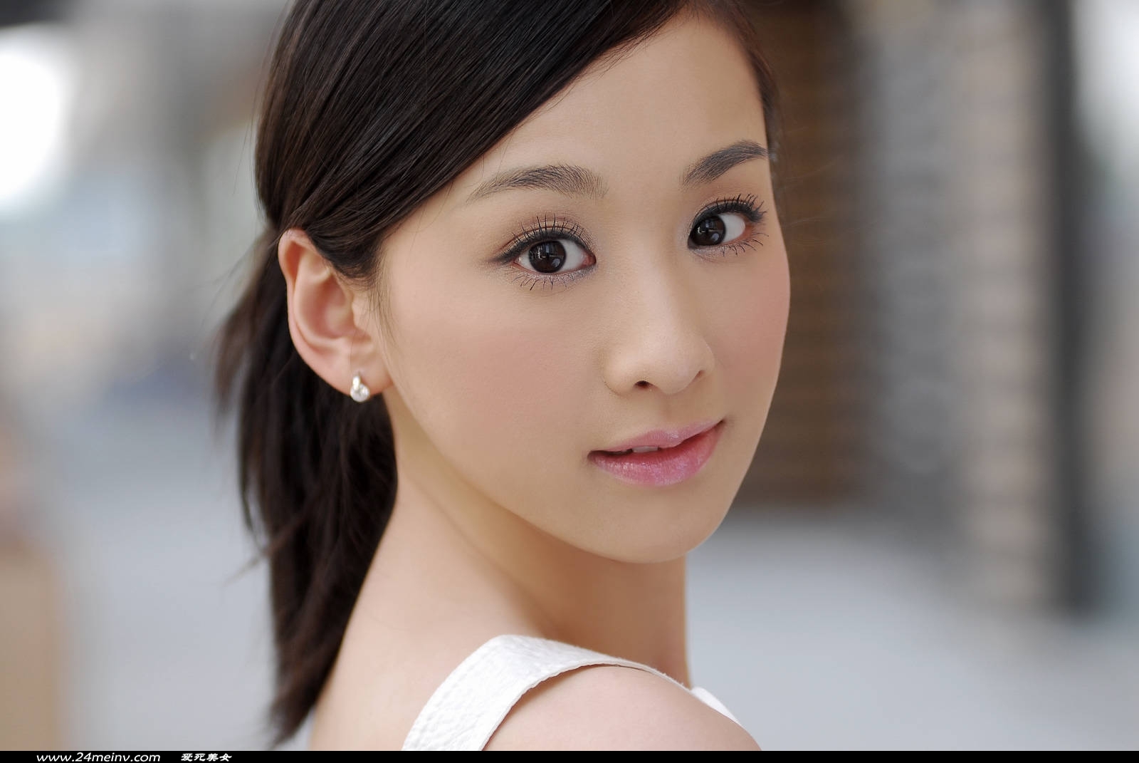 Package and download high definition beauty pictures (1)