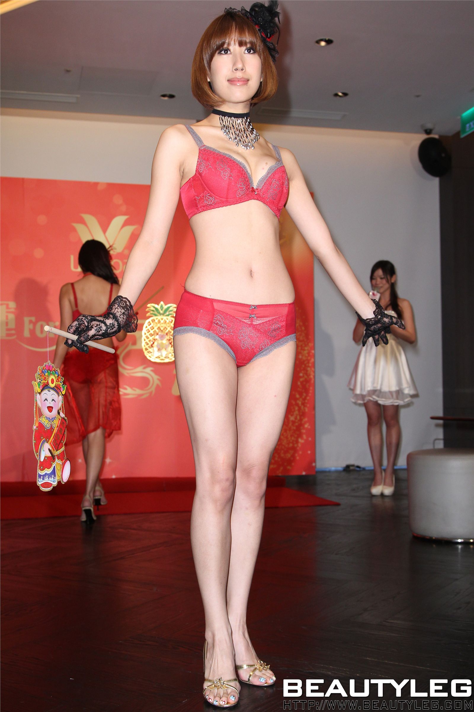 Beautyleg 20120229 新闻图片限期下載 台湾美腿模特