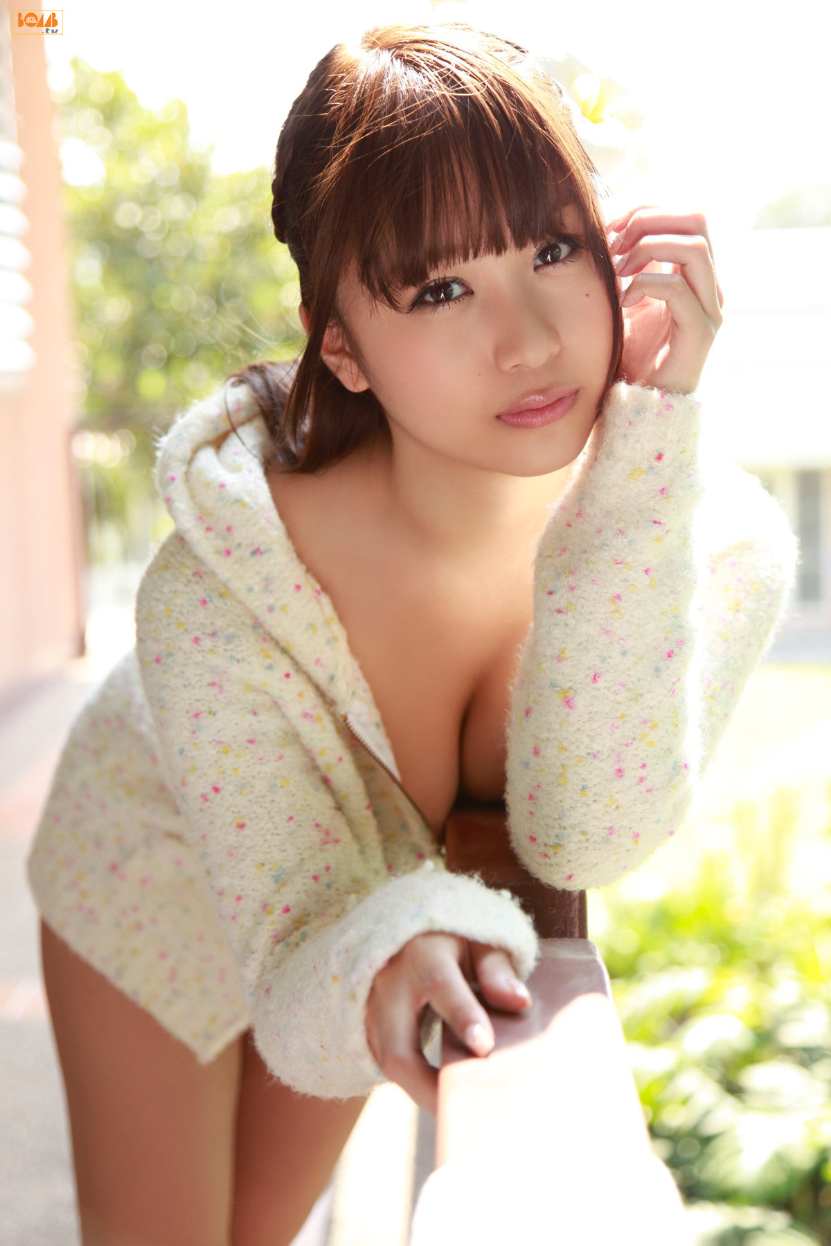 November 2011 part1[ Bomb.tv ] 20111011 GRavURE Channel