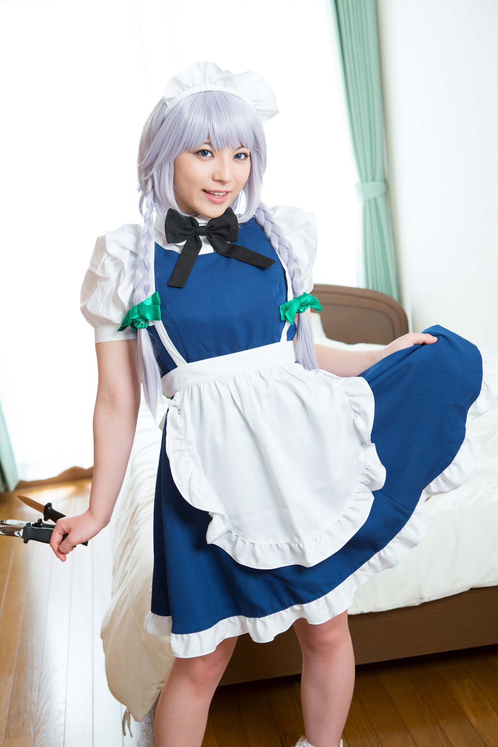 [Cosplay] 2013.04.13 Touhou Project - Izayoi Sakuya great body and shaved pussy