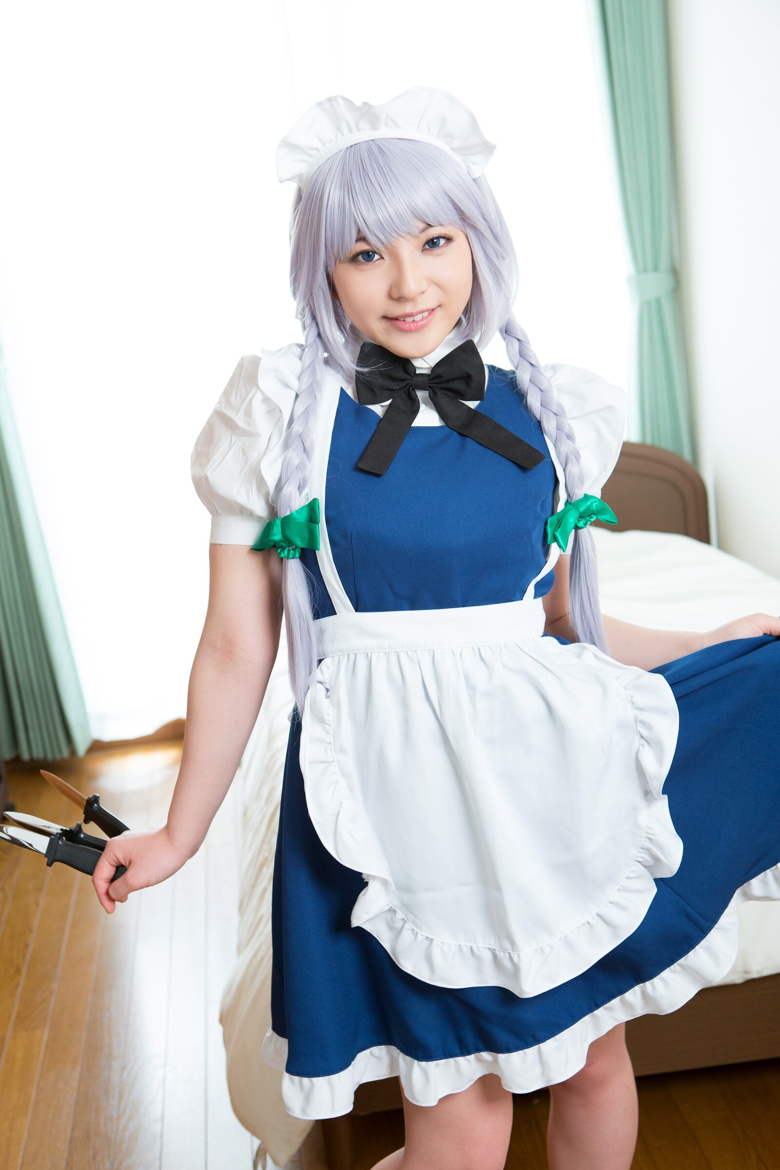 [Cosplay] 2013.04.13 Touhou Project - Izayoi Sakuya great body and shaved pussy