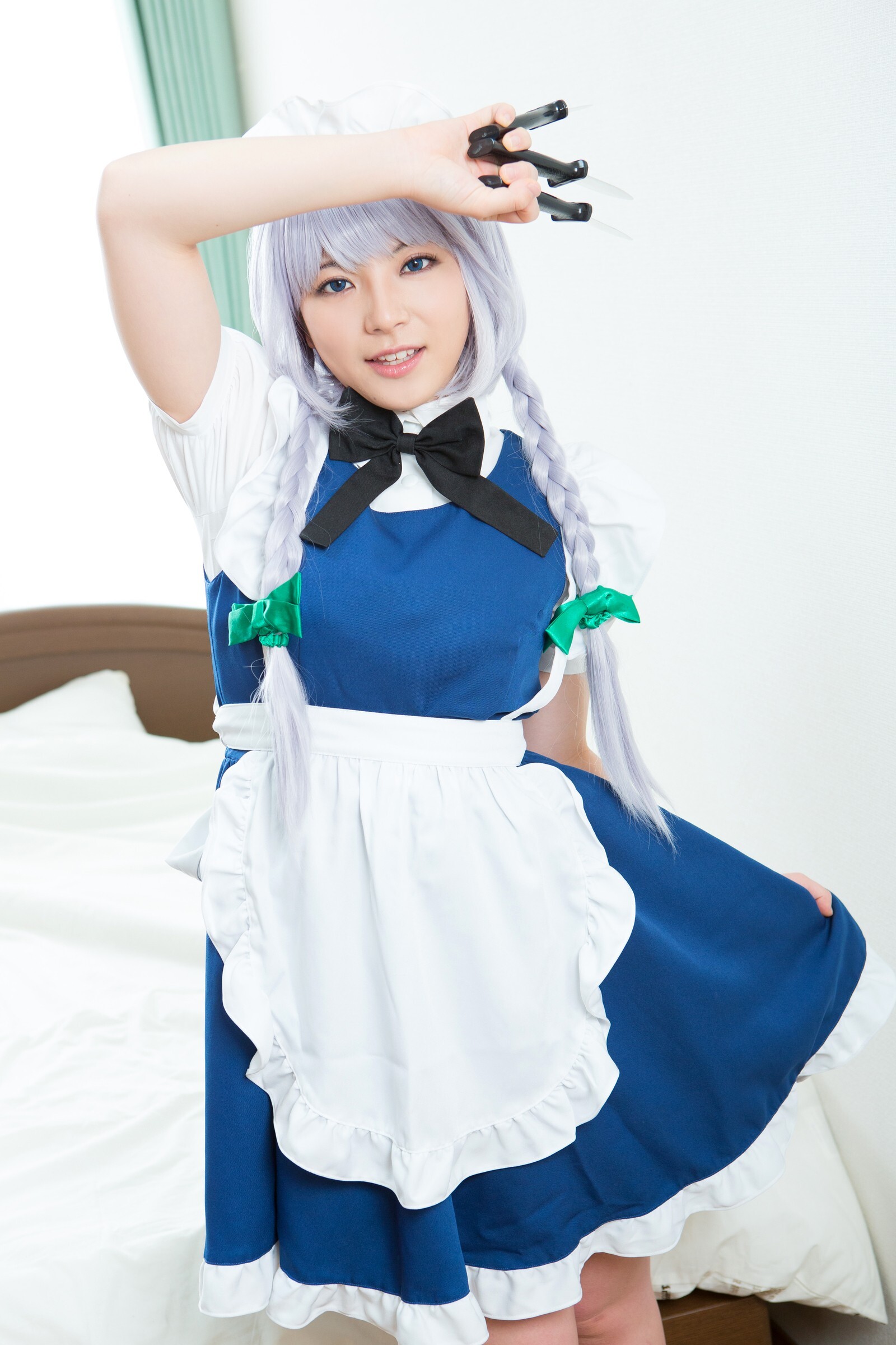 [Cosplay] 2013.04.13 Touhou Project - Izayoi Sakuya great body and shaved pussy