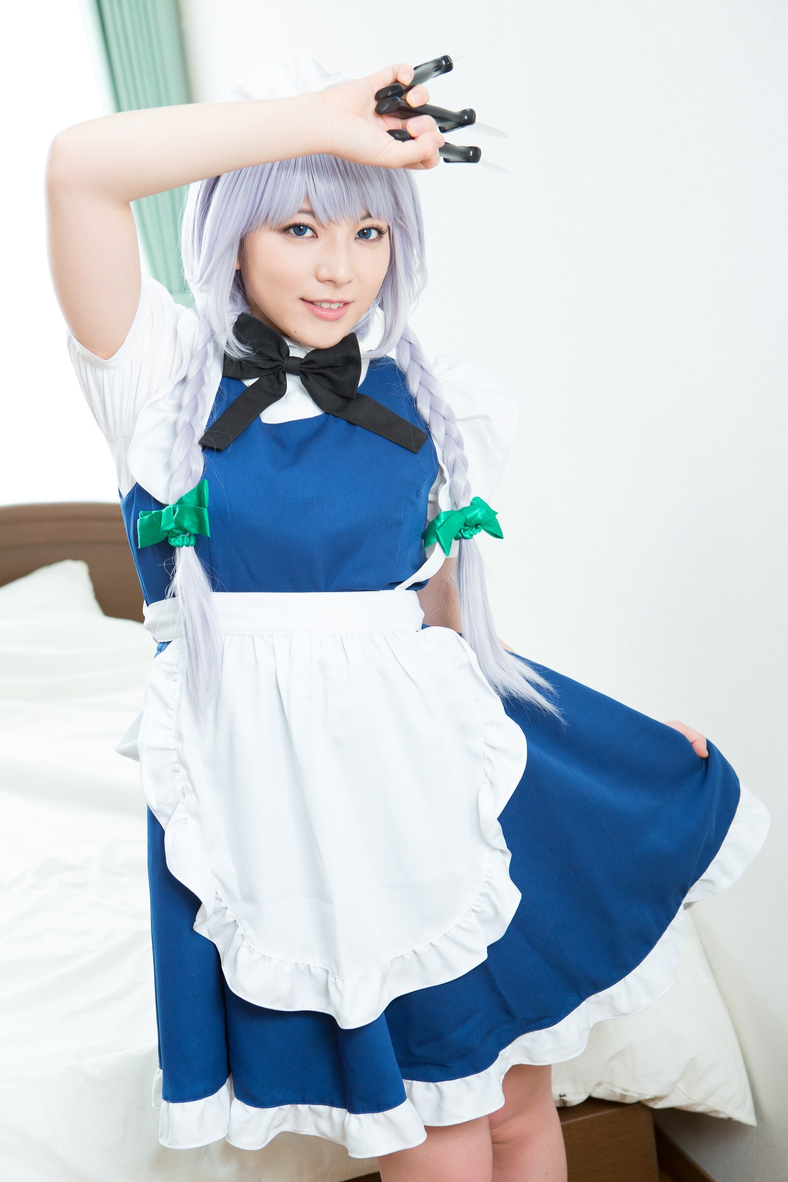 [Cosplay] 2013.04.13 Touhou Project - Izayoi Sakuya great body and shaved pussy