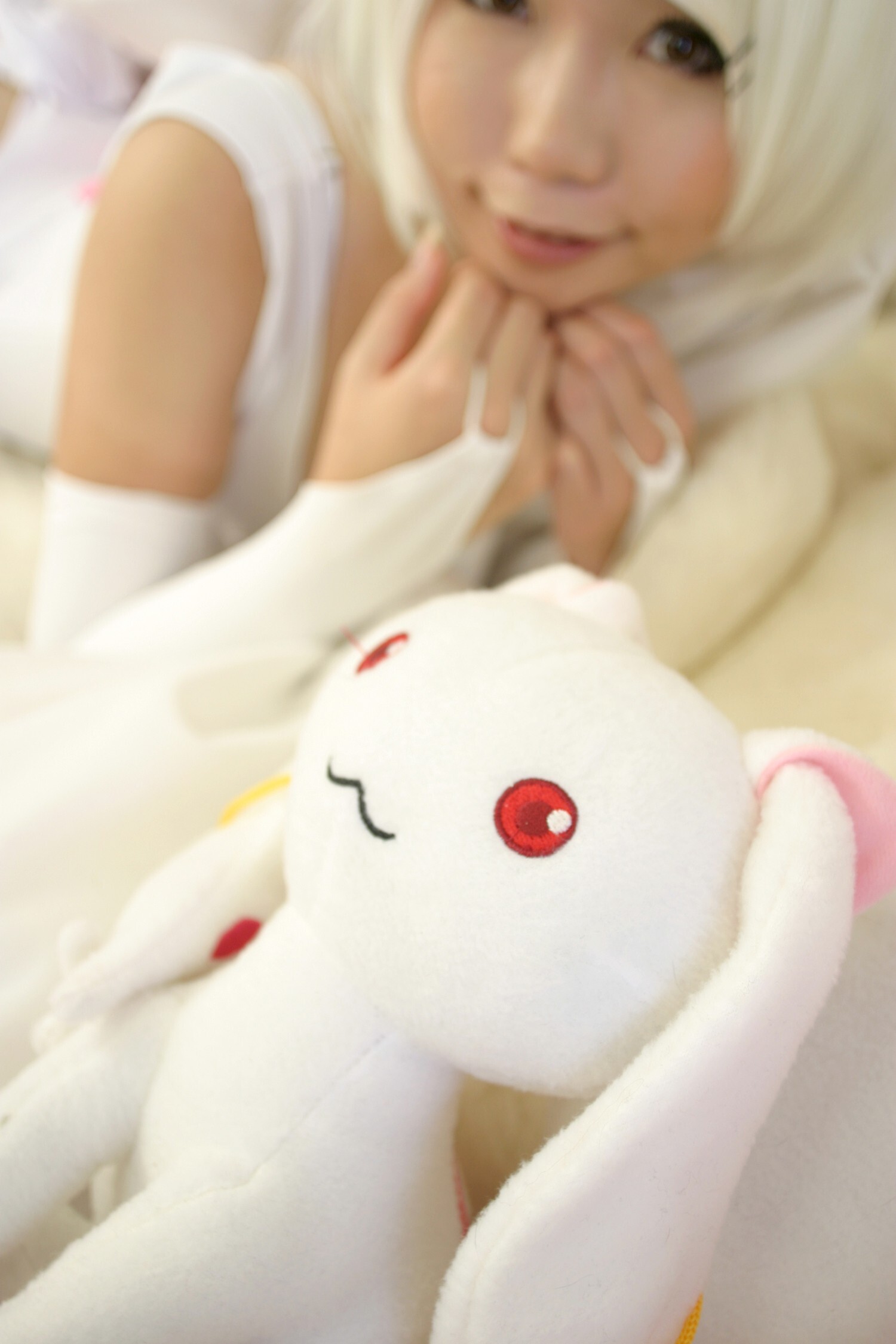 [Cosplay]  Mahou Shoujo Madoka Magika - Kyubey hot cosplay Part.1