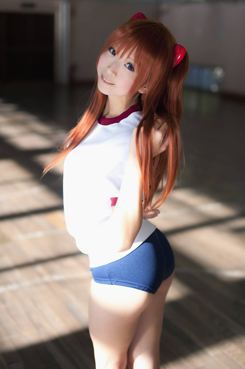 [Cosplay] 2013.04.10 Evangelion - Hottest Asuka I have ever seen