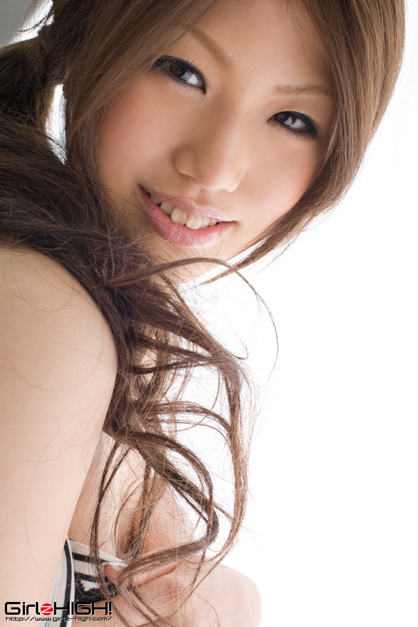 Beautiful Japanese beautiful girl