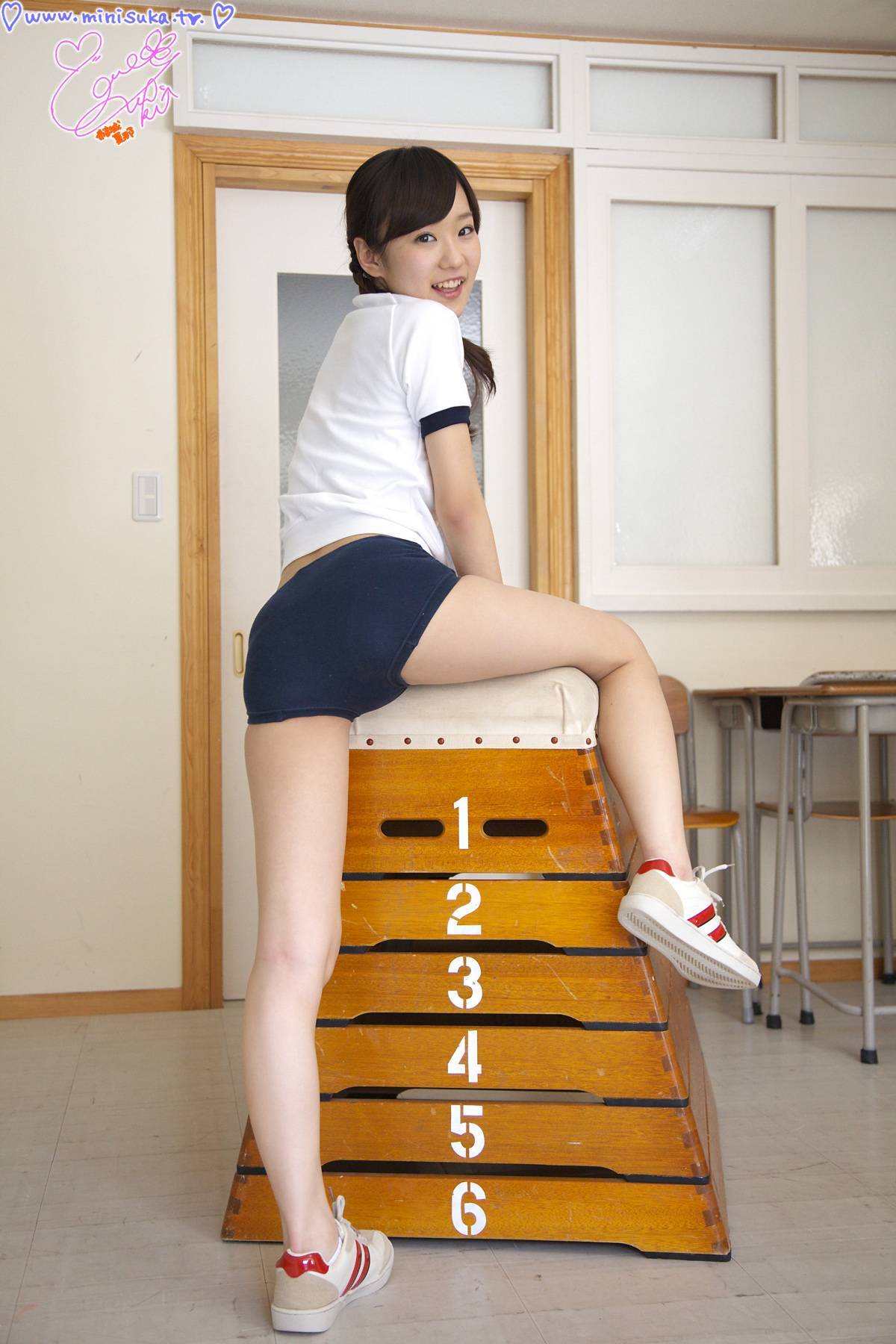 现役女子高生 結城夏那 (1) Special Gallery [Minisuka.tv]