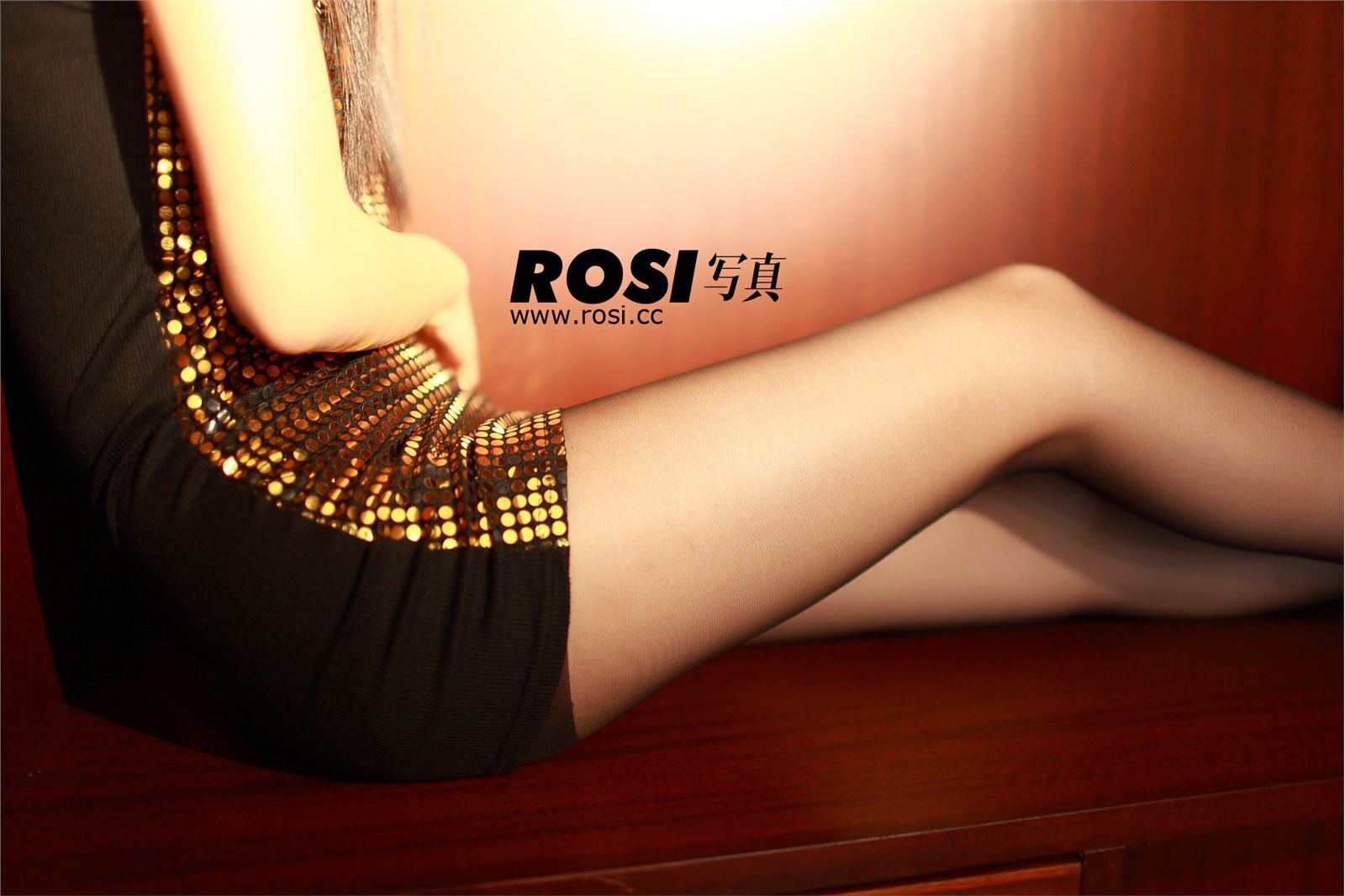 NO.047- ROSI.CC Beauty photo, hazy silk stockings temptation