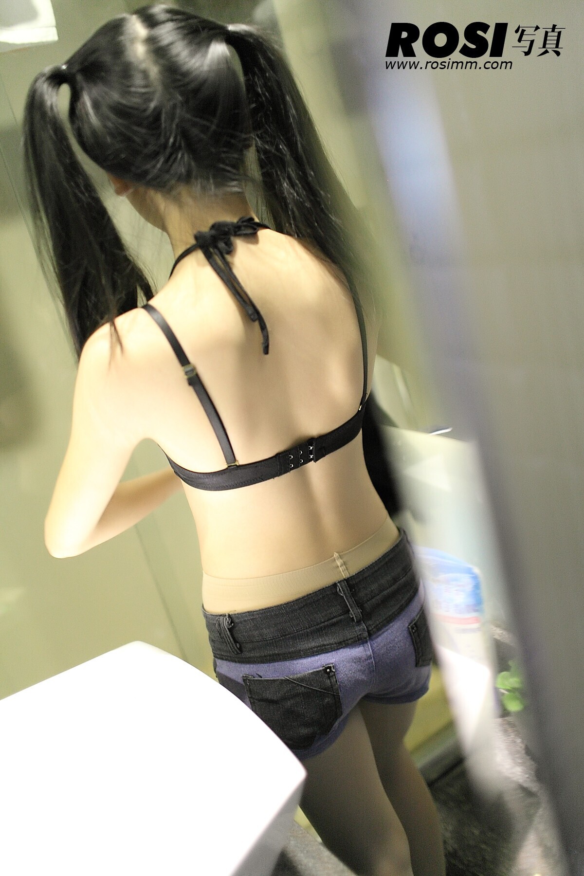 [ROSI]No.445 匿名写真 四川成都性感丝袜美女