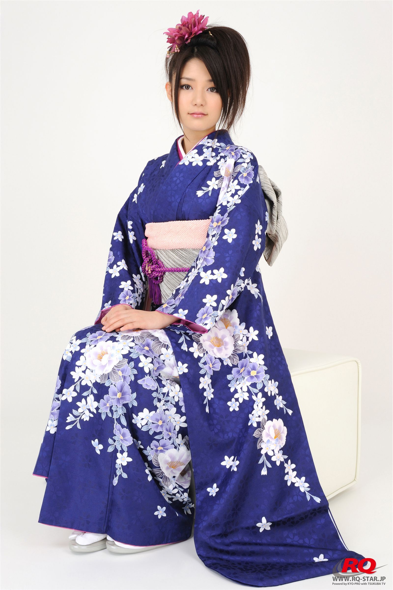 古崎瞳 謹賀新年 Kimono  rq-star NO.00068 日本性感美女