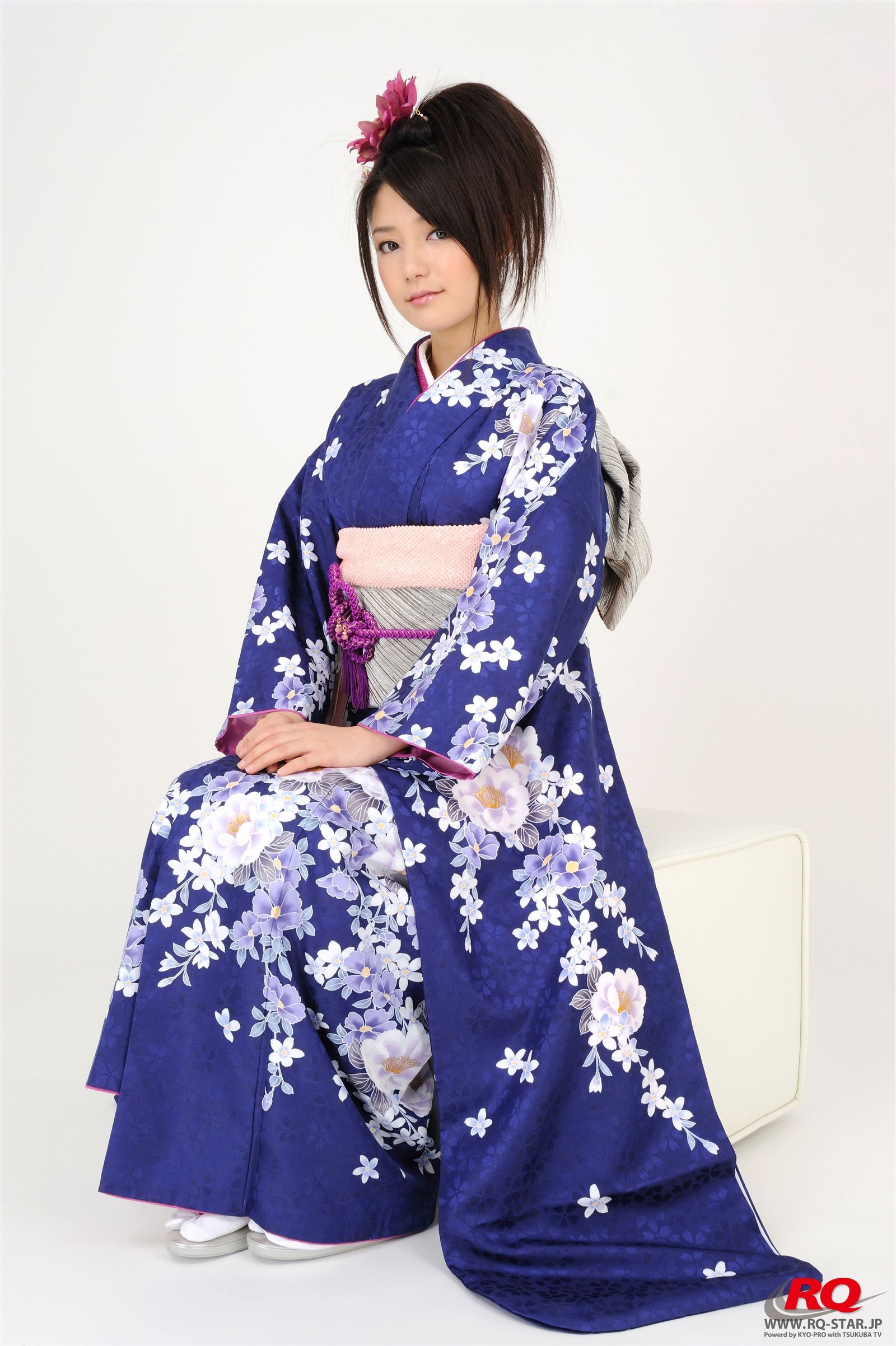 古崎瞳 謹賀新年 Kimono  rq-star NO.00068 日本性感美女