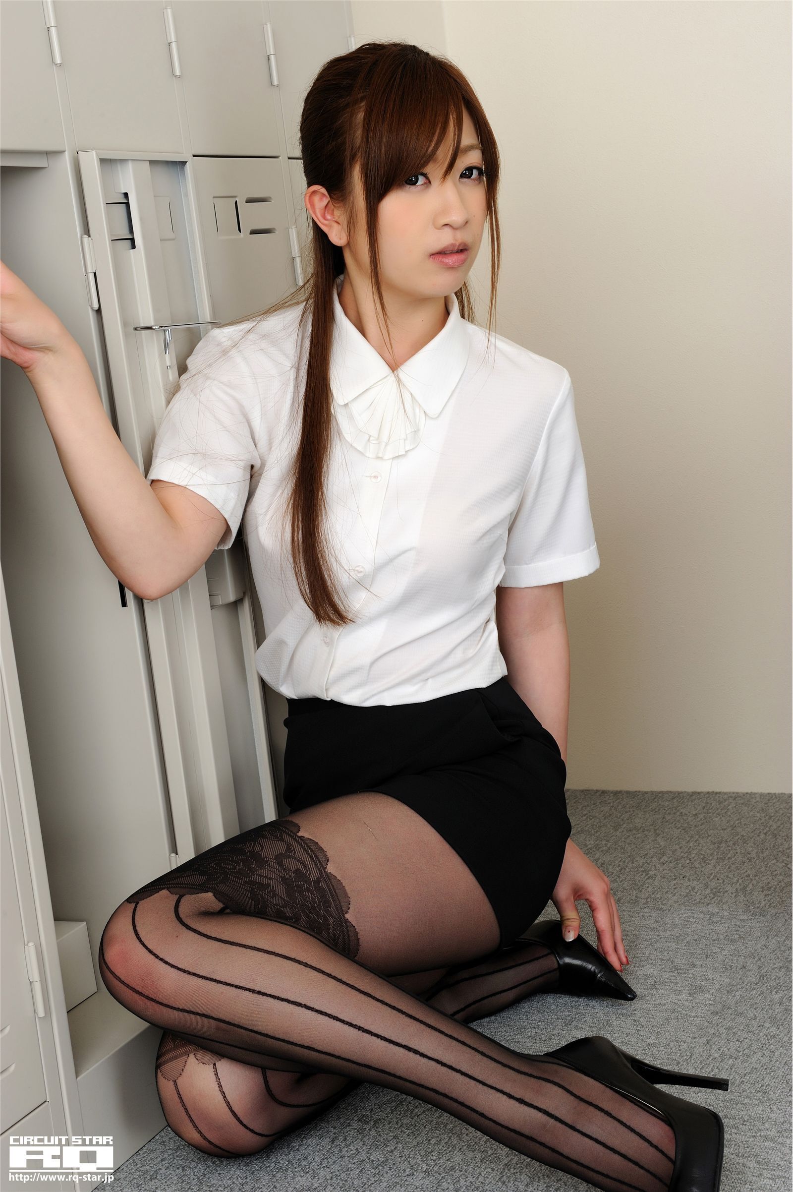 RQ Star [04-27] no.00629 Japanese uniform silk stockings beauty