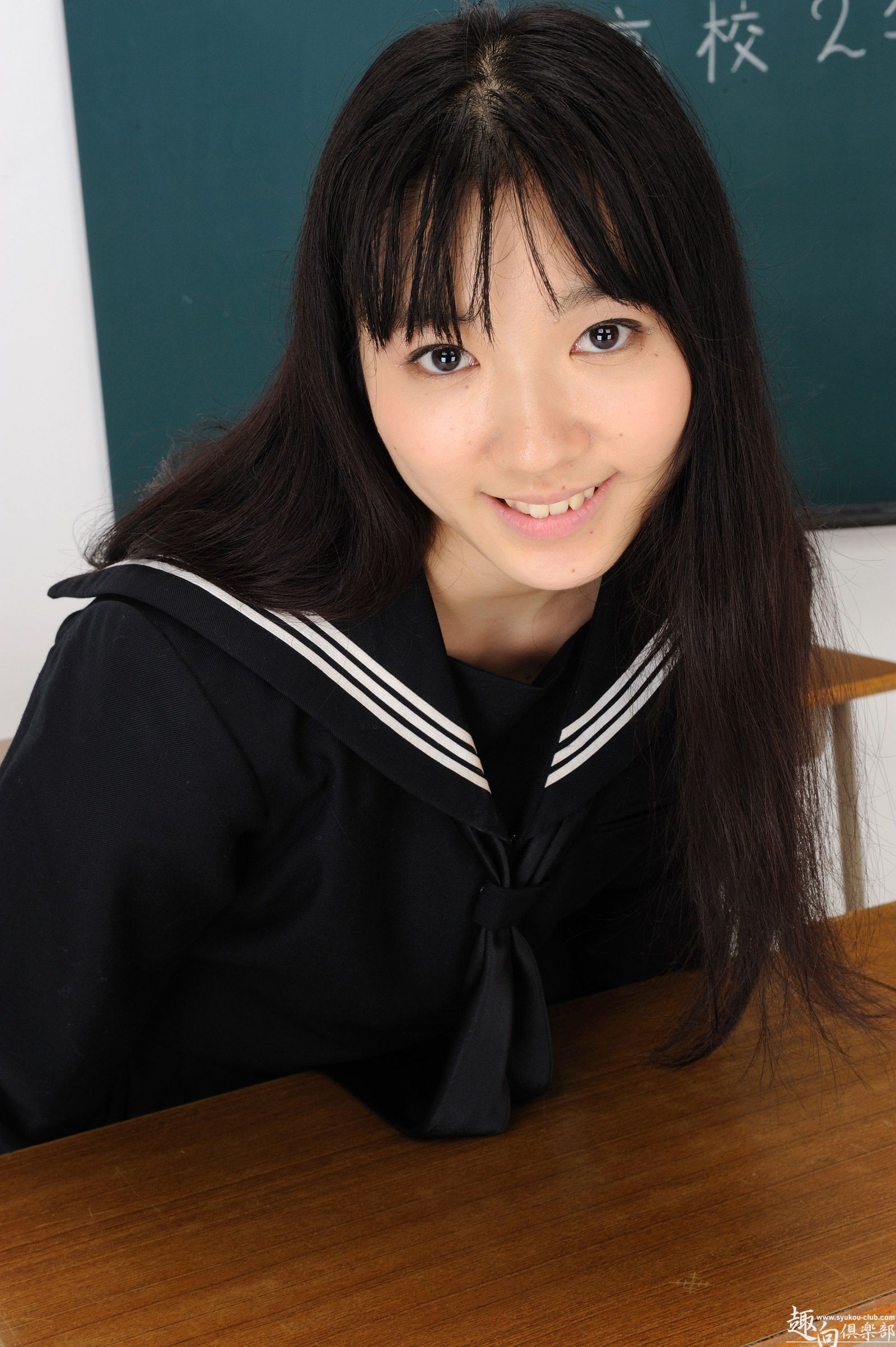 2012.11.12 uniform girl photo